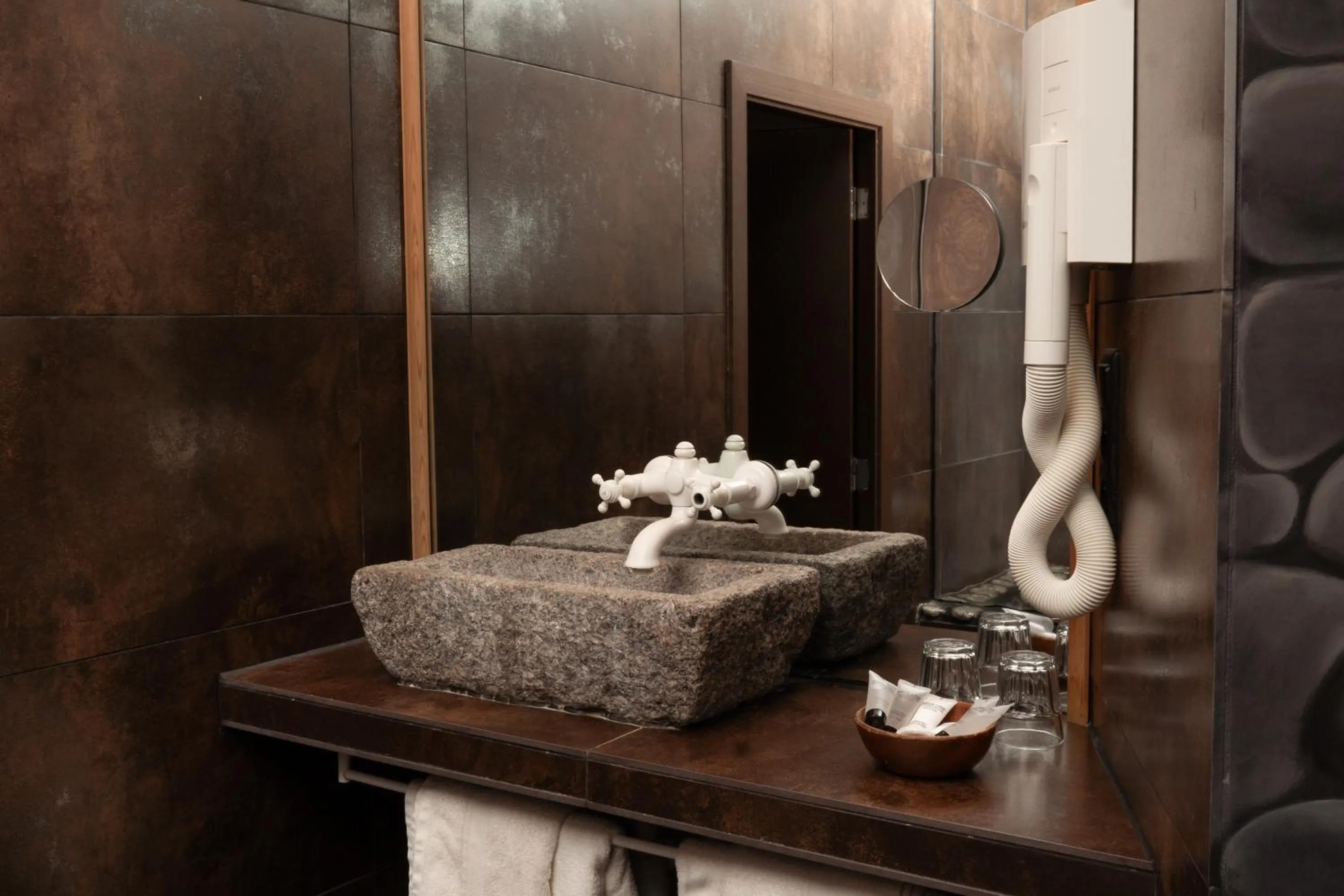 Bathroom in Thermae Grimbergen Hotel