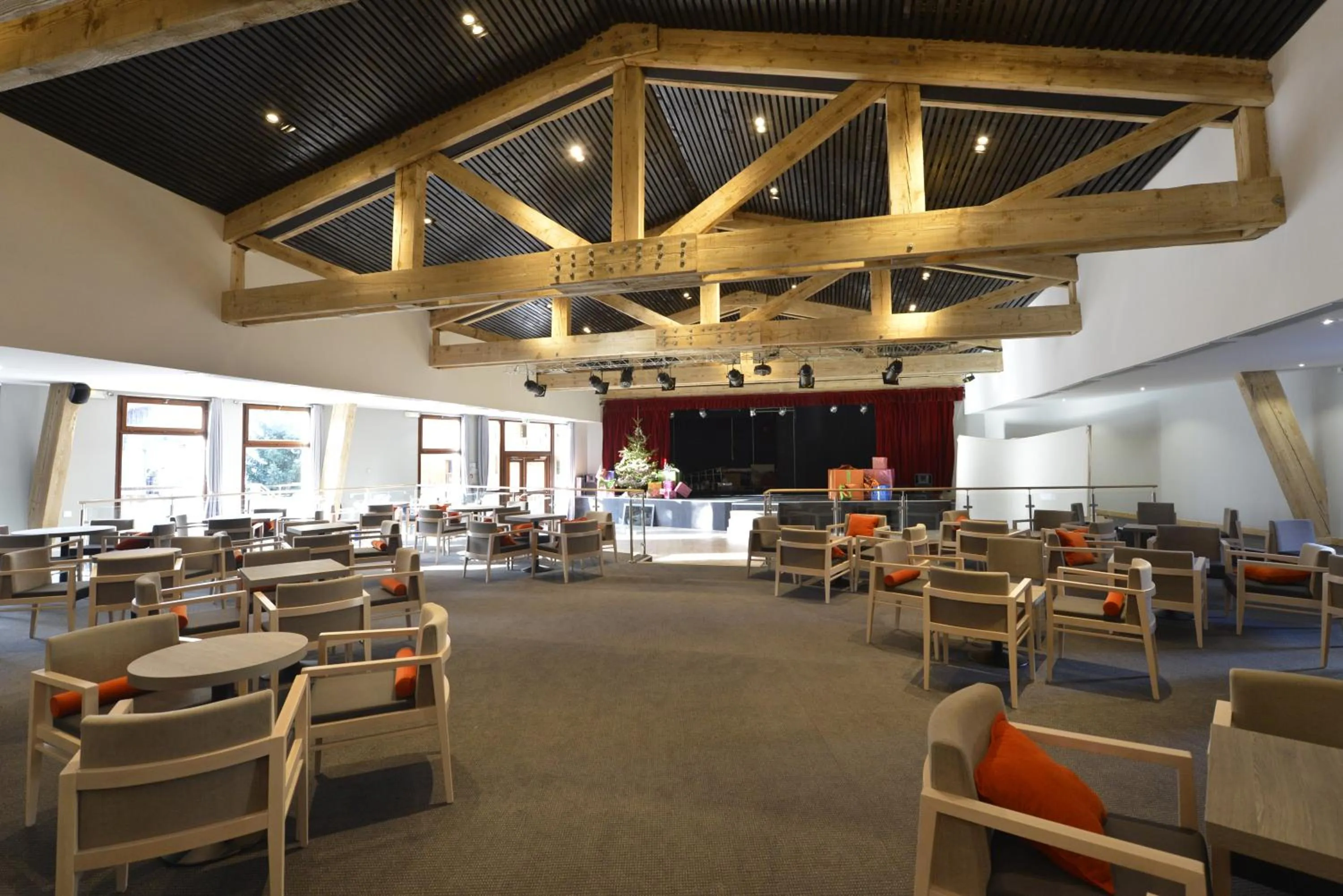 Lounge or bar in Hôtel Club MMV Les Brévières