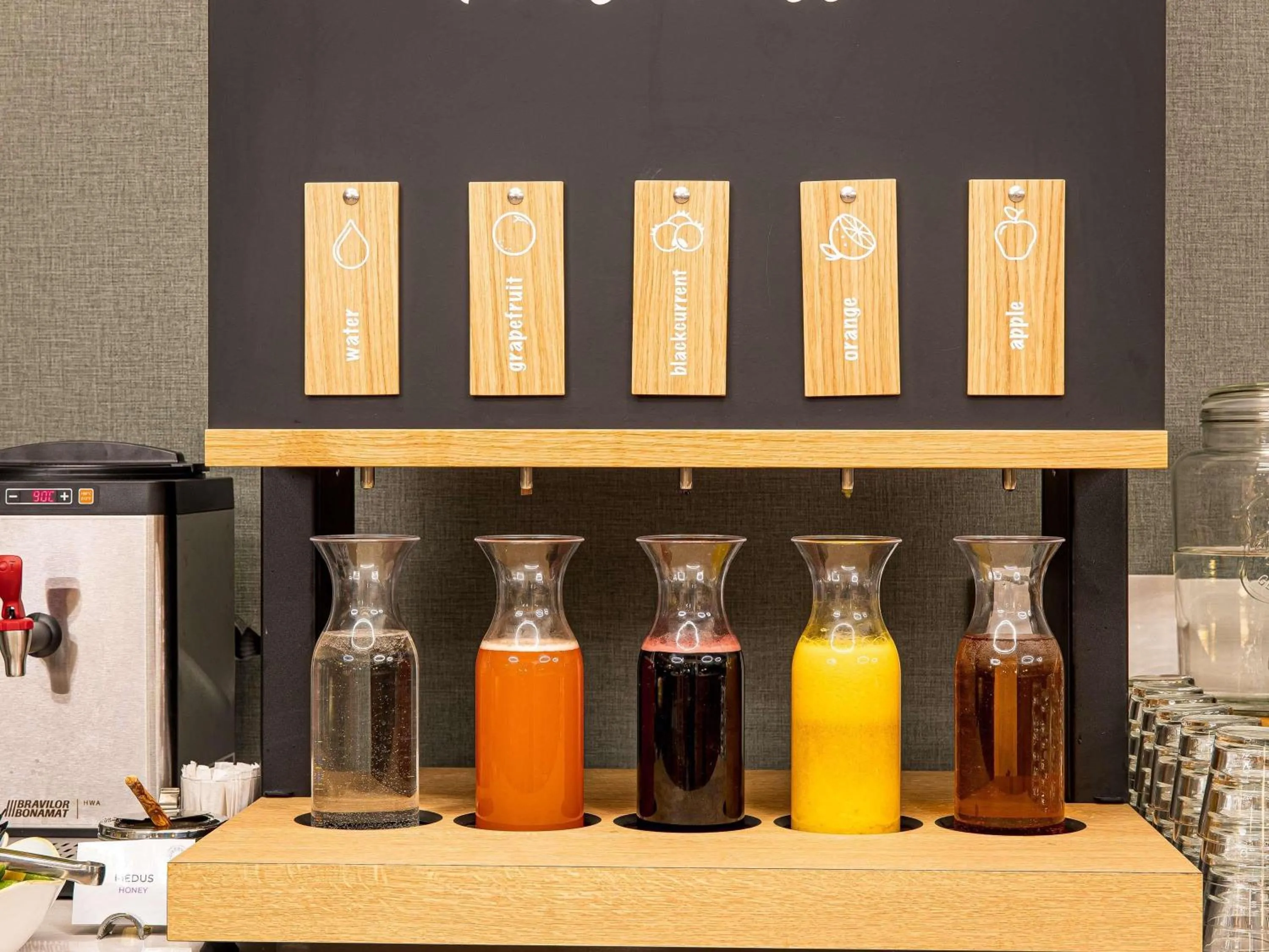 Breakfast in Mercure Palanga Vanagupe Resort & SPA