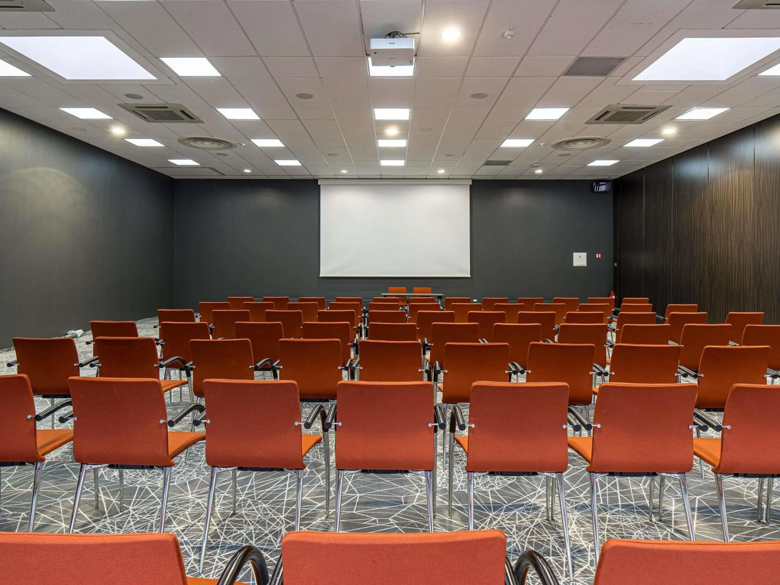 Meeting/conference room in Mercure Palanga Vanagupe Resort & SPA