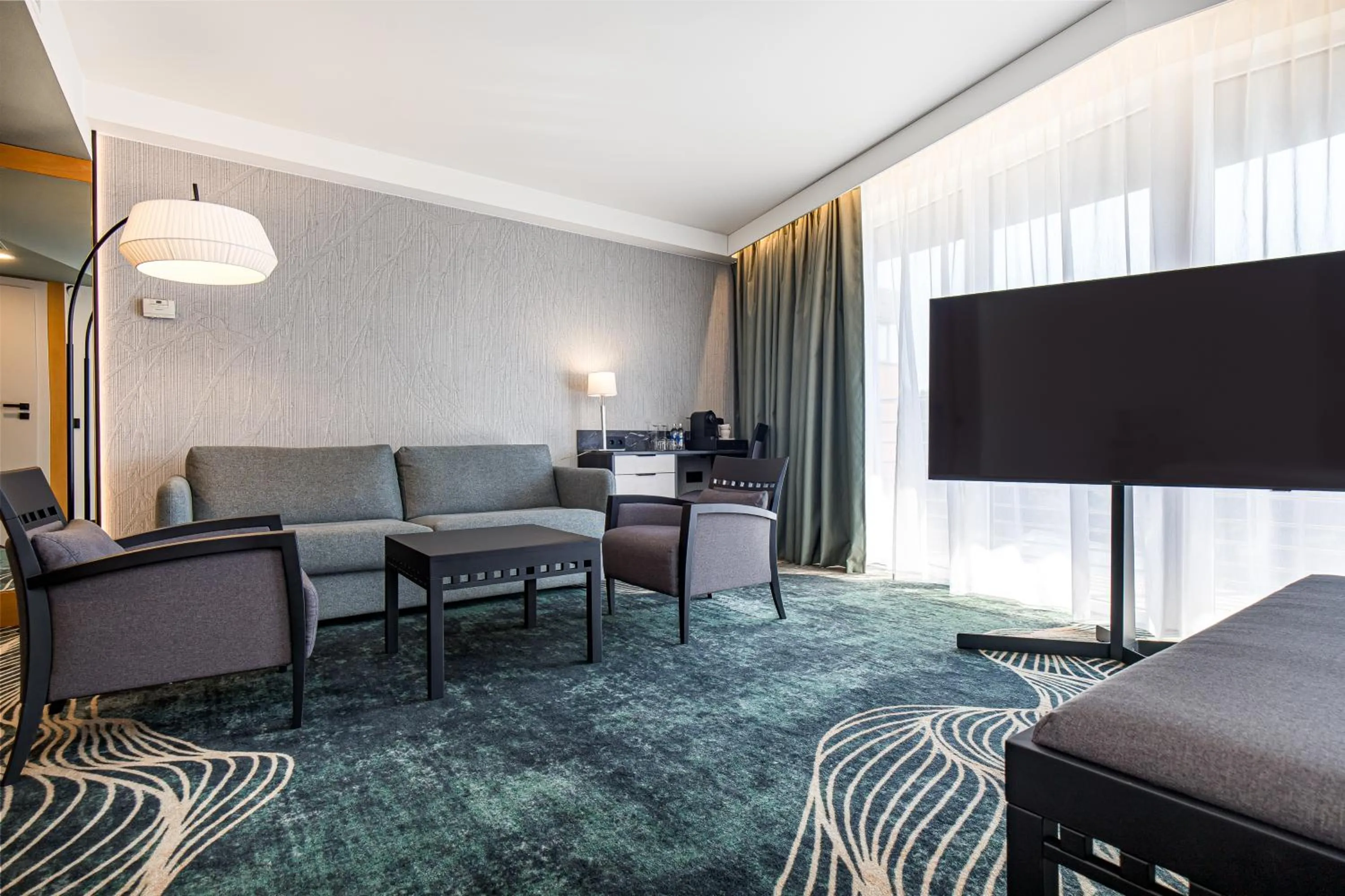 TV and multimedia in Mercure Palanga Vanagupe Resort & SPA