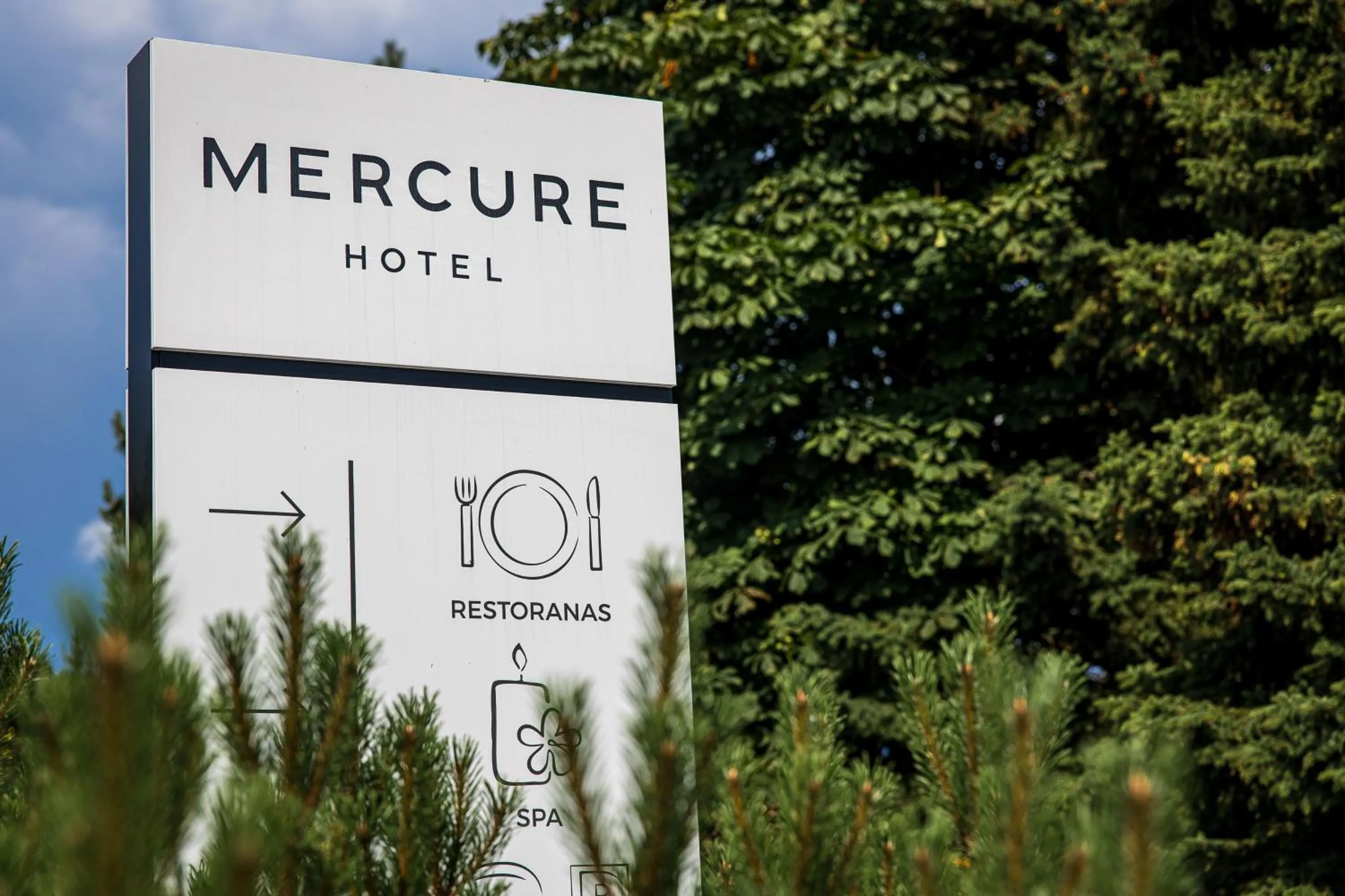 Property building in Mercure Palanga Vanagupe Resort & SPA