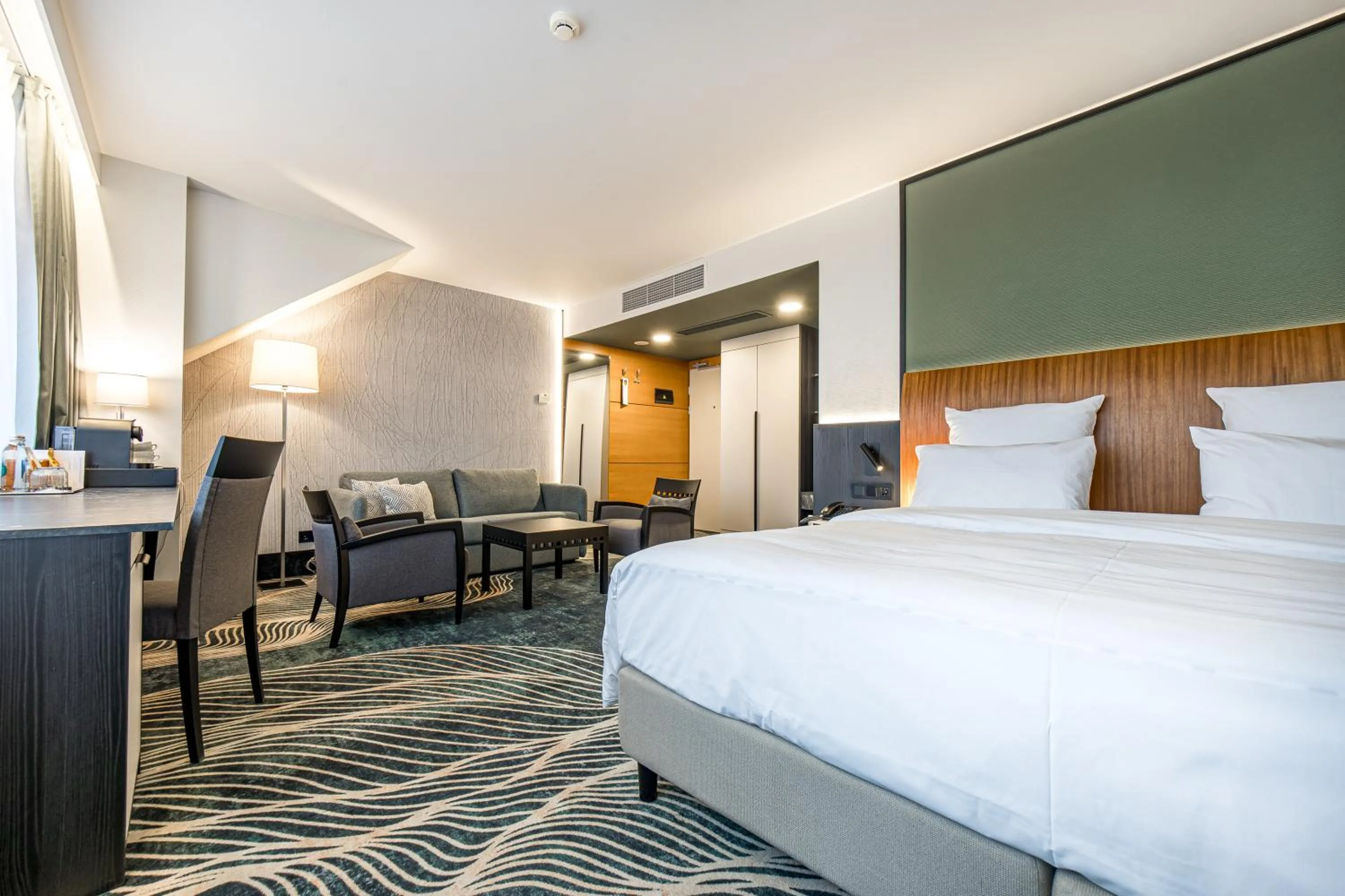 Living room, Bed in Mercure Palanga Vanagupe Resort & SPA