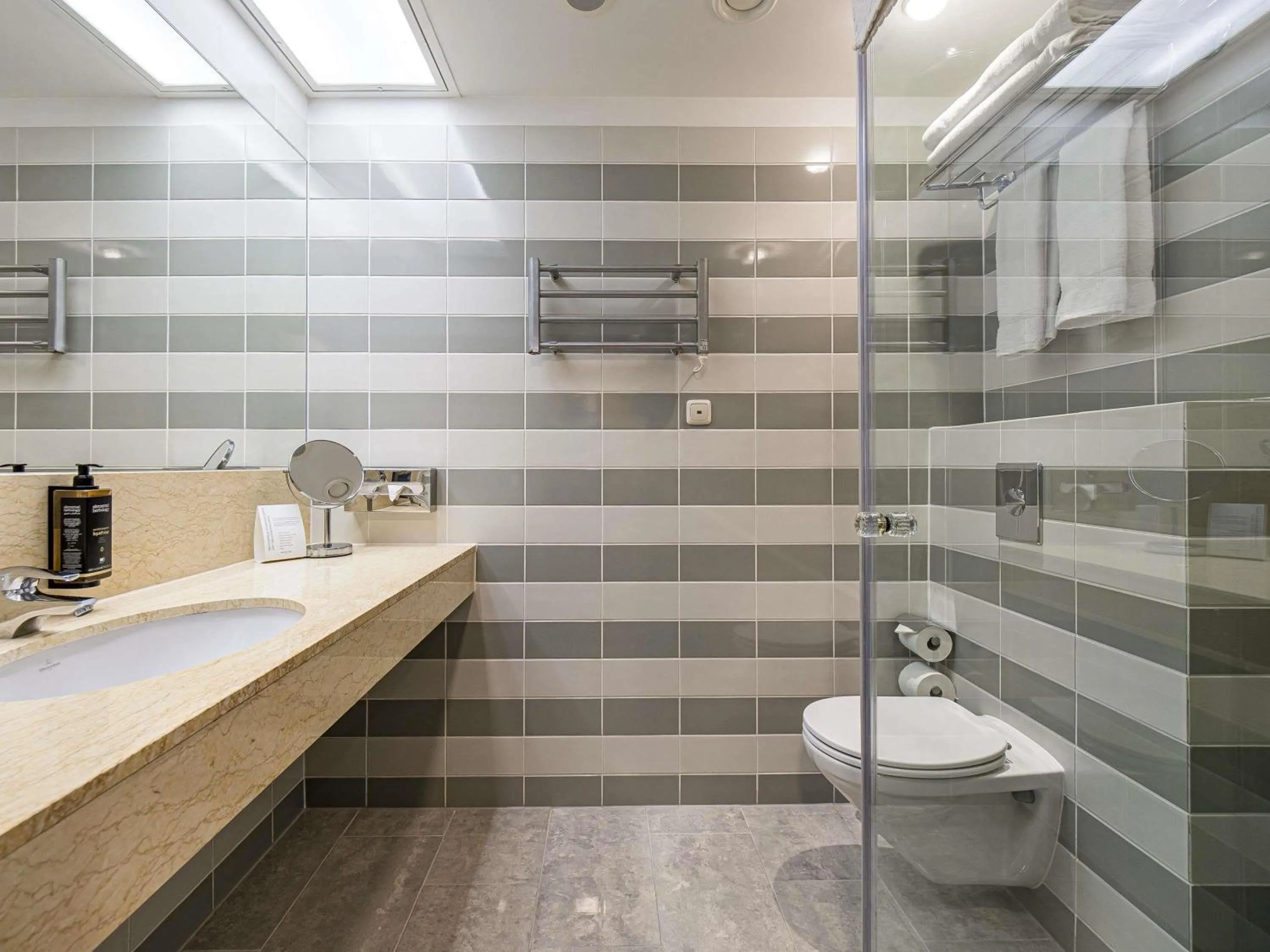 Bedroom in Mercure Palanga Vanagupe Resort & SPA