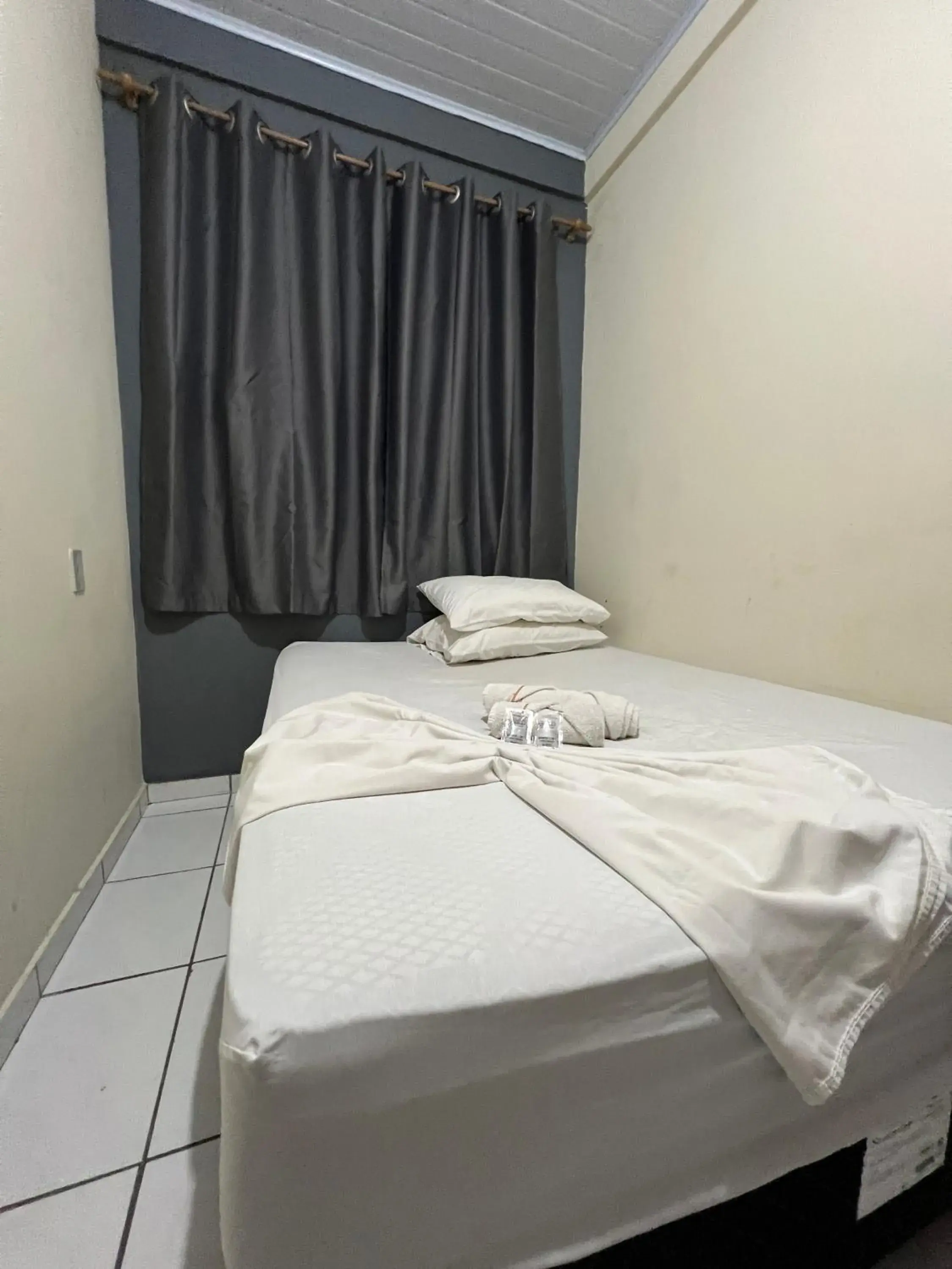 Economy Double Room - single occupancy in Hotel Rodeio Economy Double Room - single occupancy in Hotel Rodeio