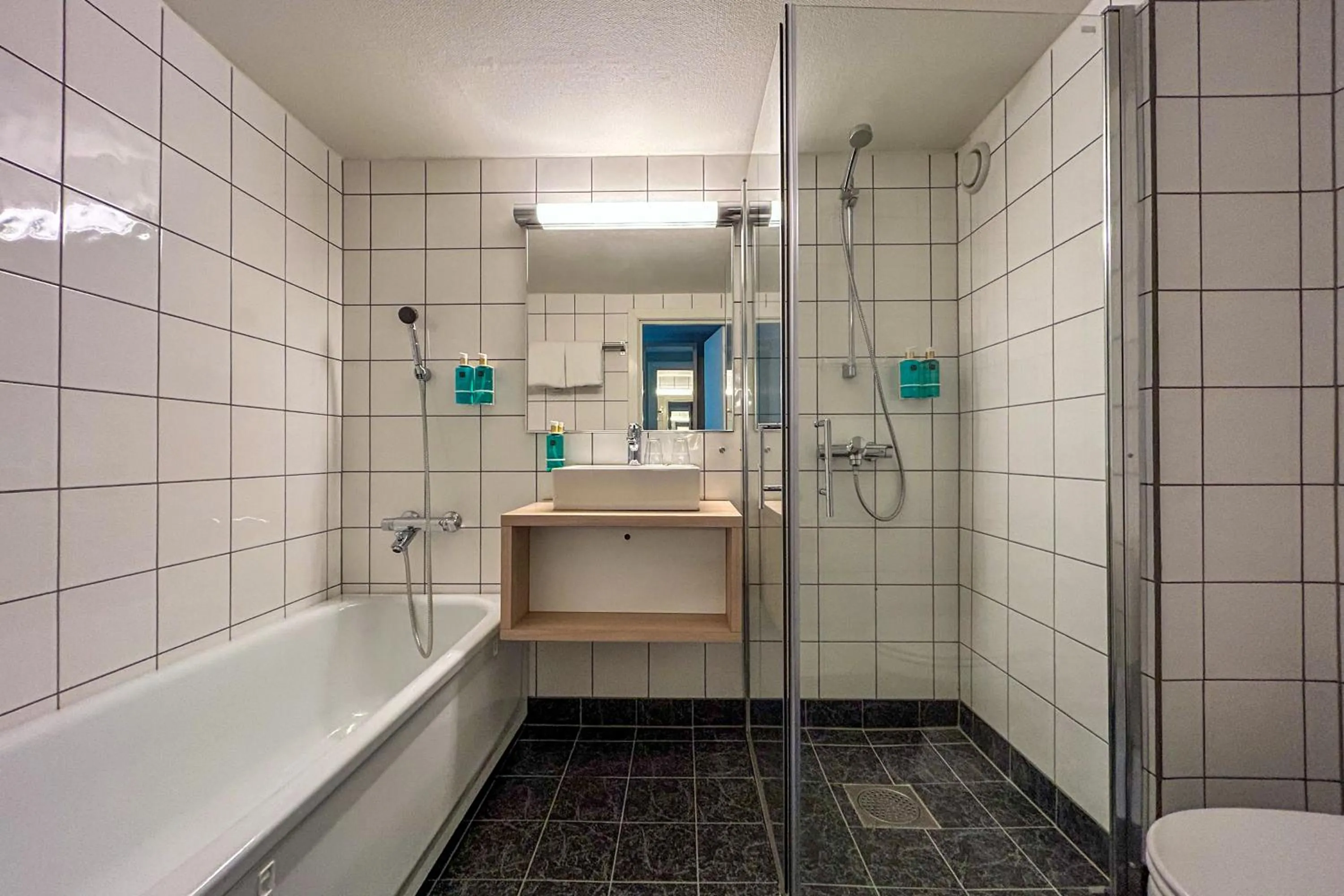 Shower in Lærdal Hotel