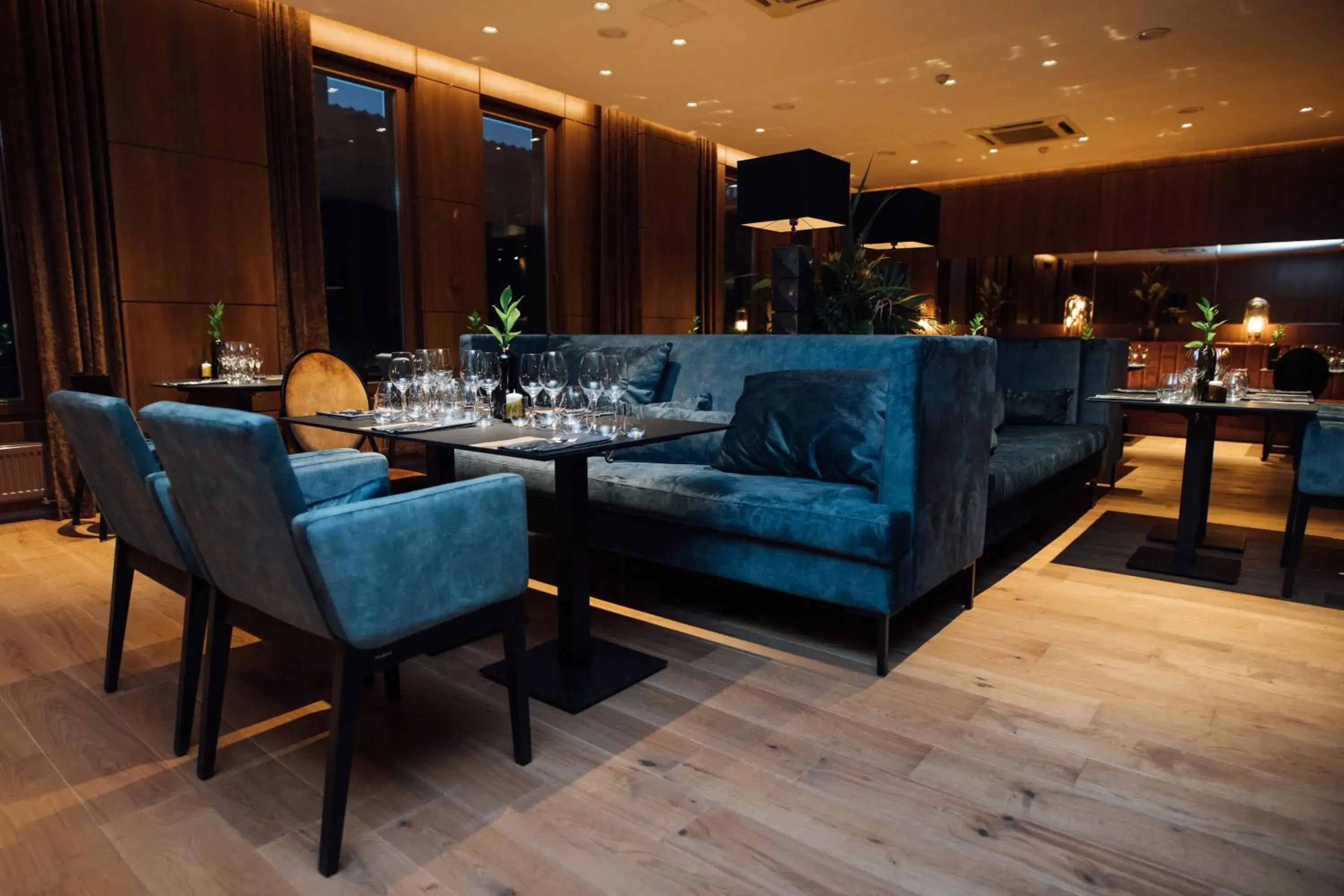 Restaurant/places to eat in Daugirdas Old City Hotel Restaurant/places to eat in Daugirdas Old City Hotel