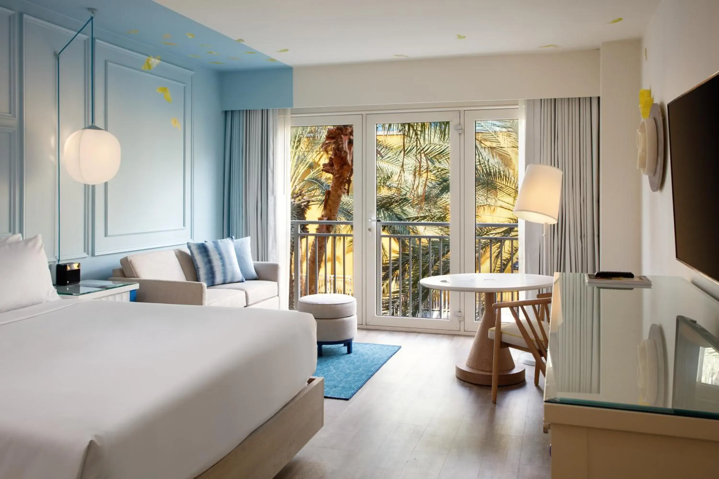 King Room with Resort View in Renaissance Wind Creek Curacao Resort King Room with Resort View in Renaissance Wind Creek Curacao Resort