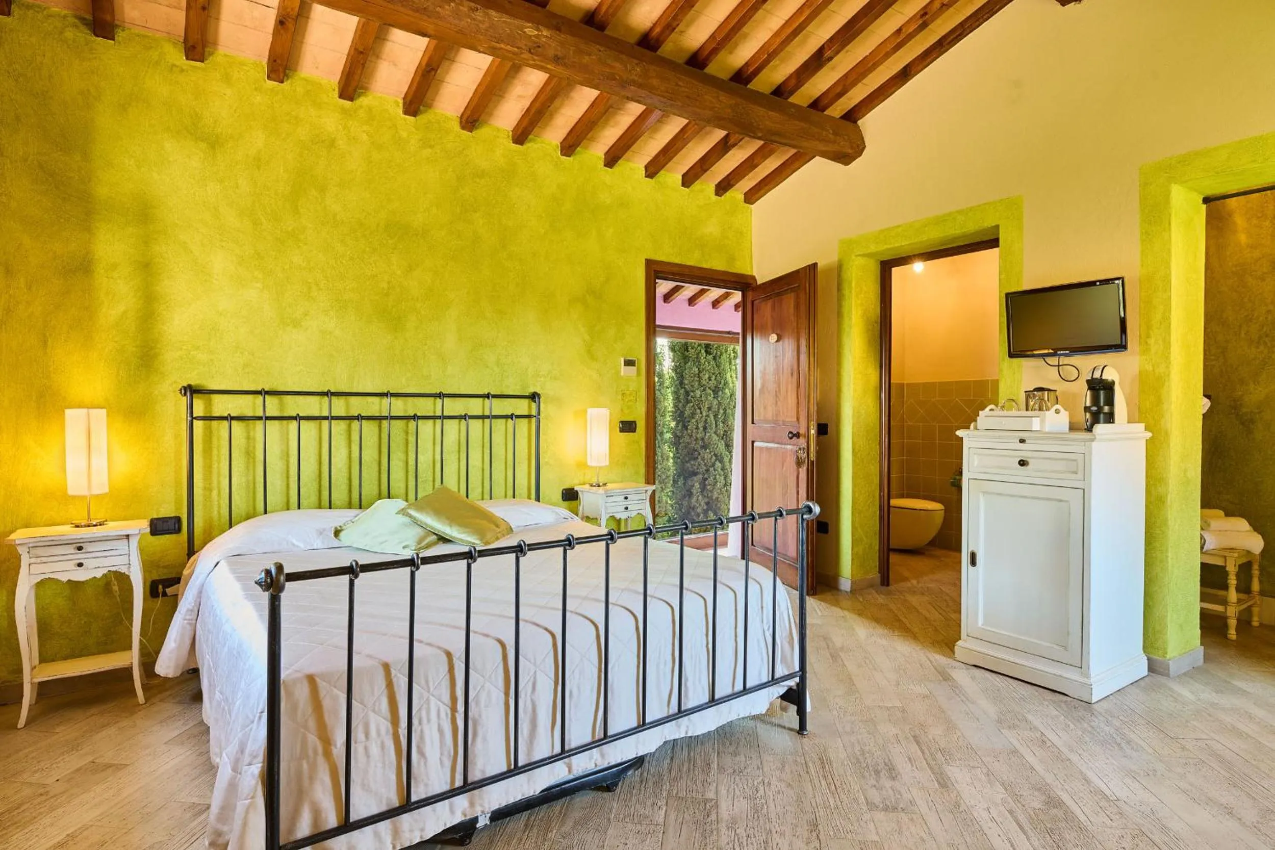 Bedroom, Bed in Borgo San Giusto