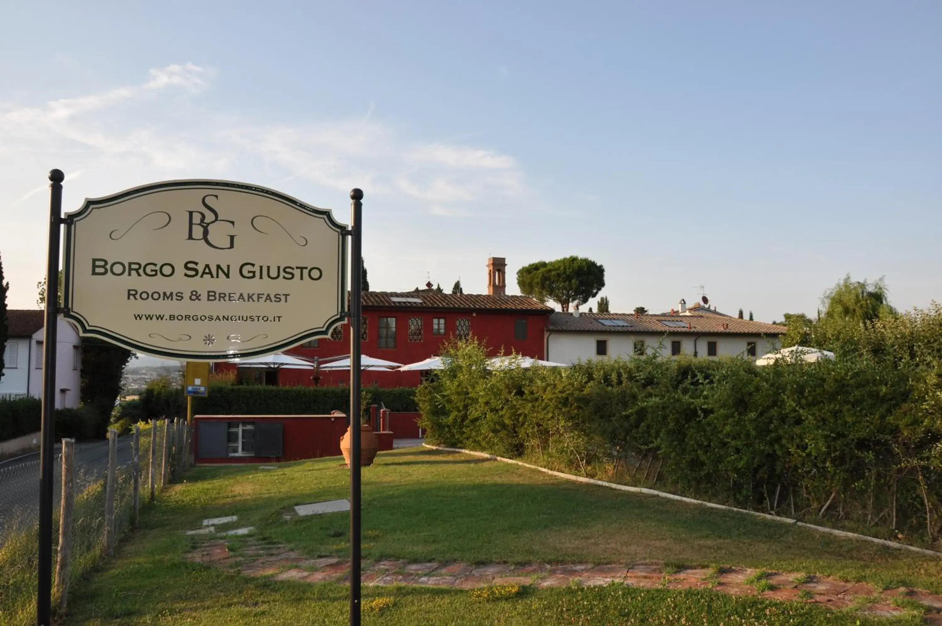 Property building in Borgo San Giusto Property building in Borgo San Giusto