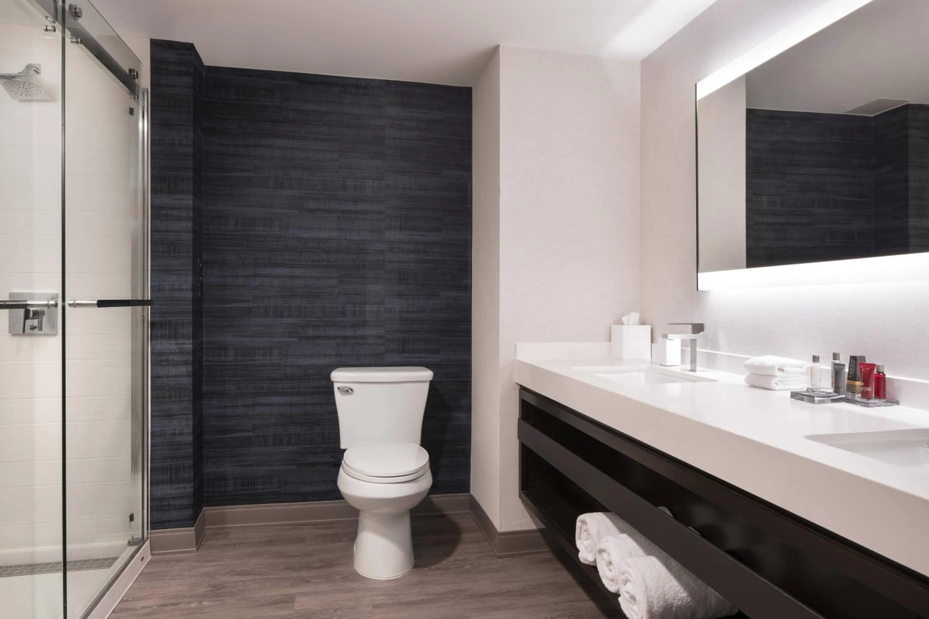 Bathroom in Boulder Marriott