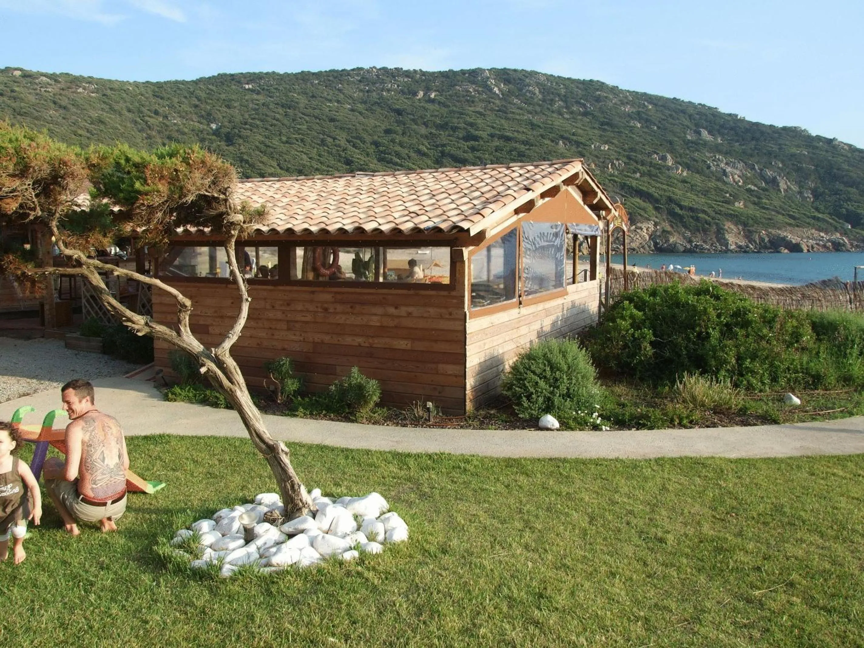 Restaurant/places to eat in Hôtel Lilium Maris