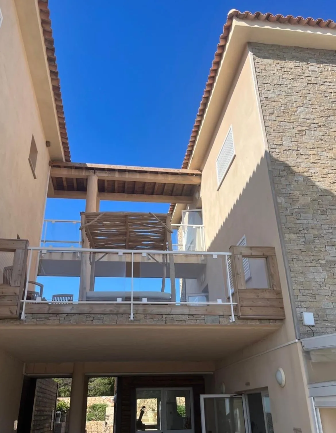 Property building in Hôtel Lilium Maris