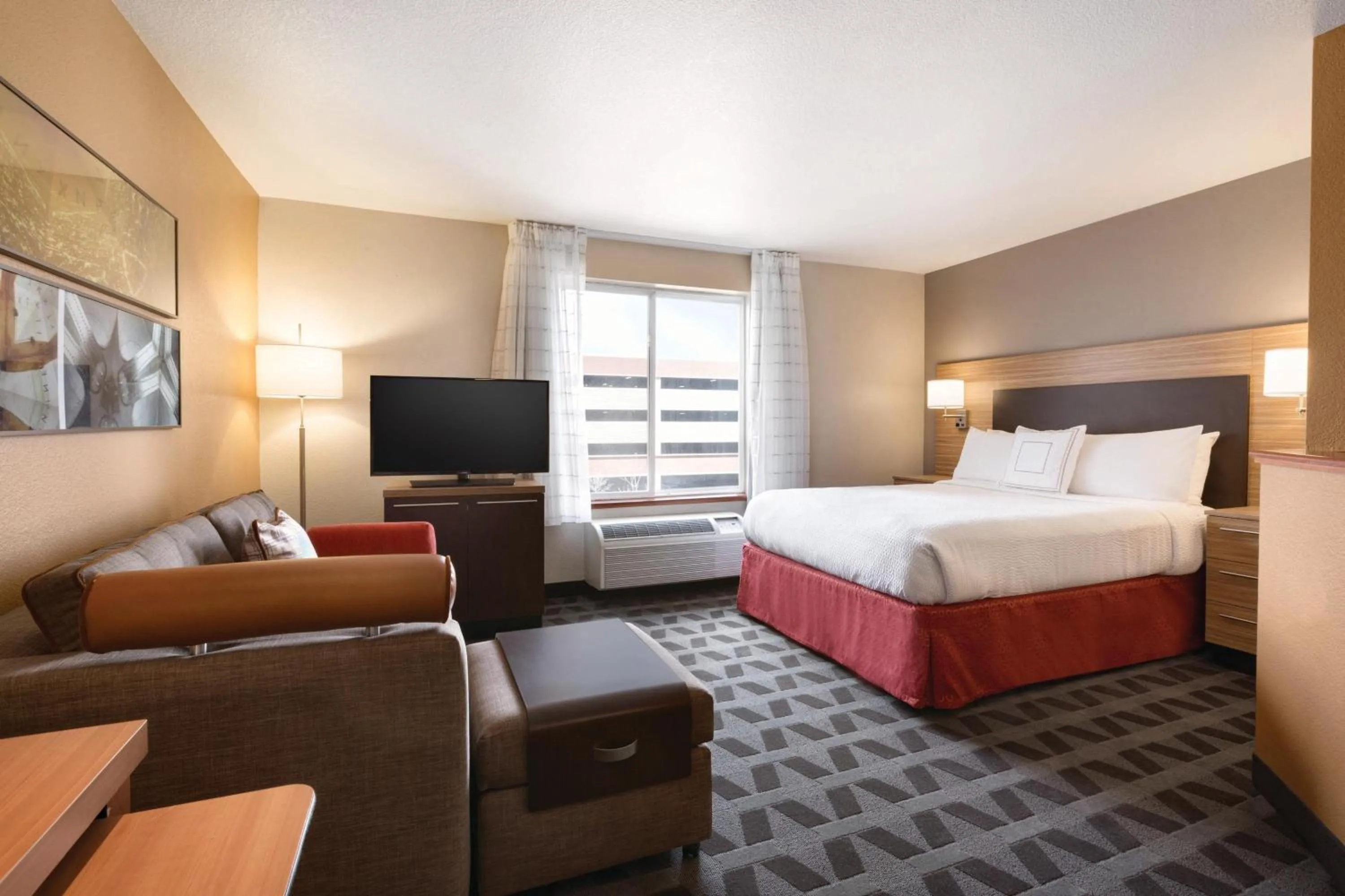 Photo of the whole room, Bed in TownePlace Suites by Marriott Denver Downtown