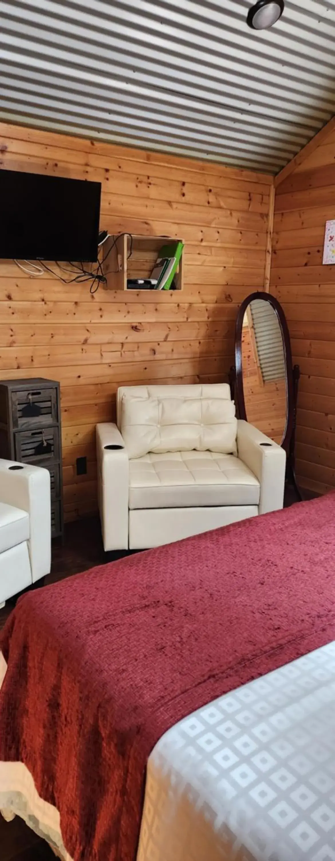 Cabin 8 in Al's Hideaway Cabin and RV Space, LLC Cabin 8 in Al's Hideaway Cabin and RV Space, LLC