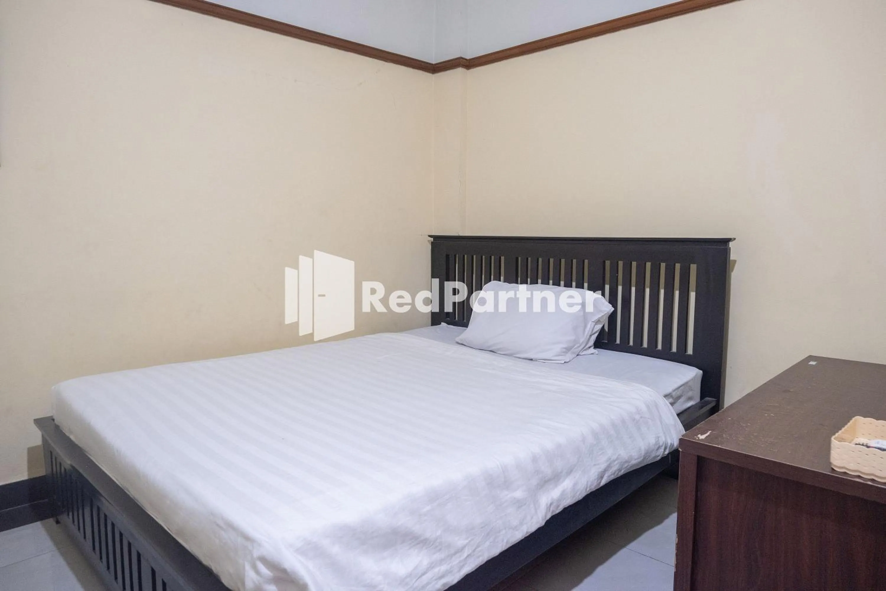 Bedroom, Bed in Athaya Hotel Syariah near UGM Yogyakarta Mitra RedDoorz