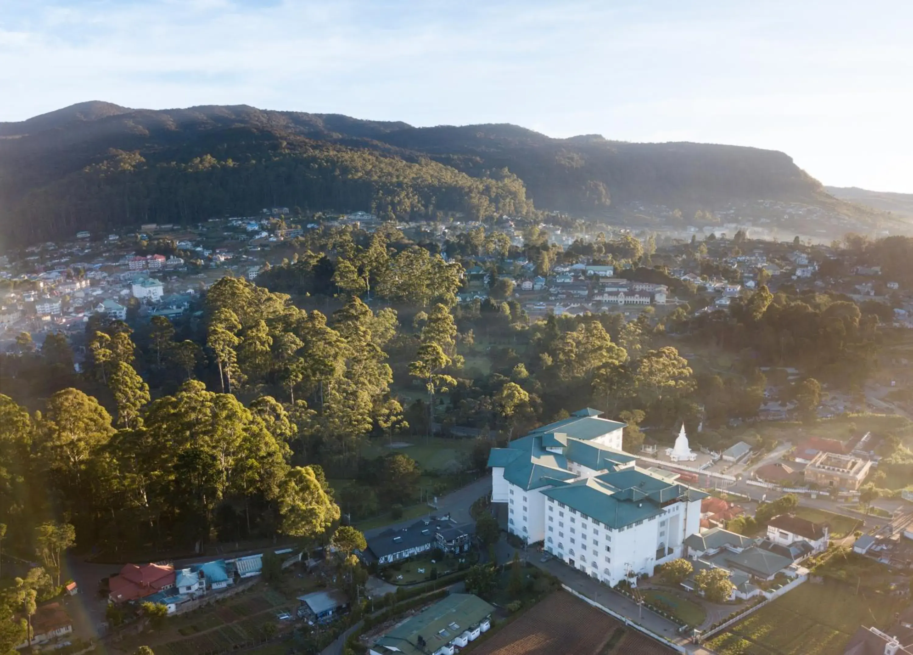 Property building in Araliya Green City - Your Gateway to Everything in Nuwara Eliya Property building in Araliya Green City - Your Gateway to Everything in Nuwara Eliya
