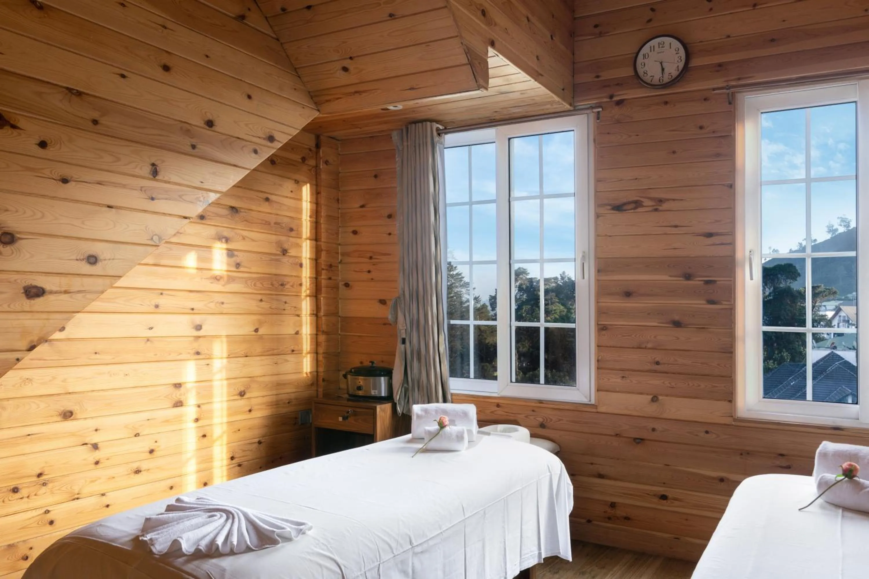 Spa and wellness centre/facilities, Bed in Araliya Green City - Your Gateway to Everything in Nuwara Eliya