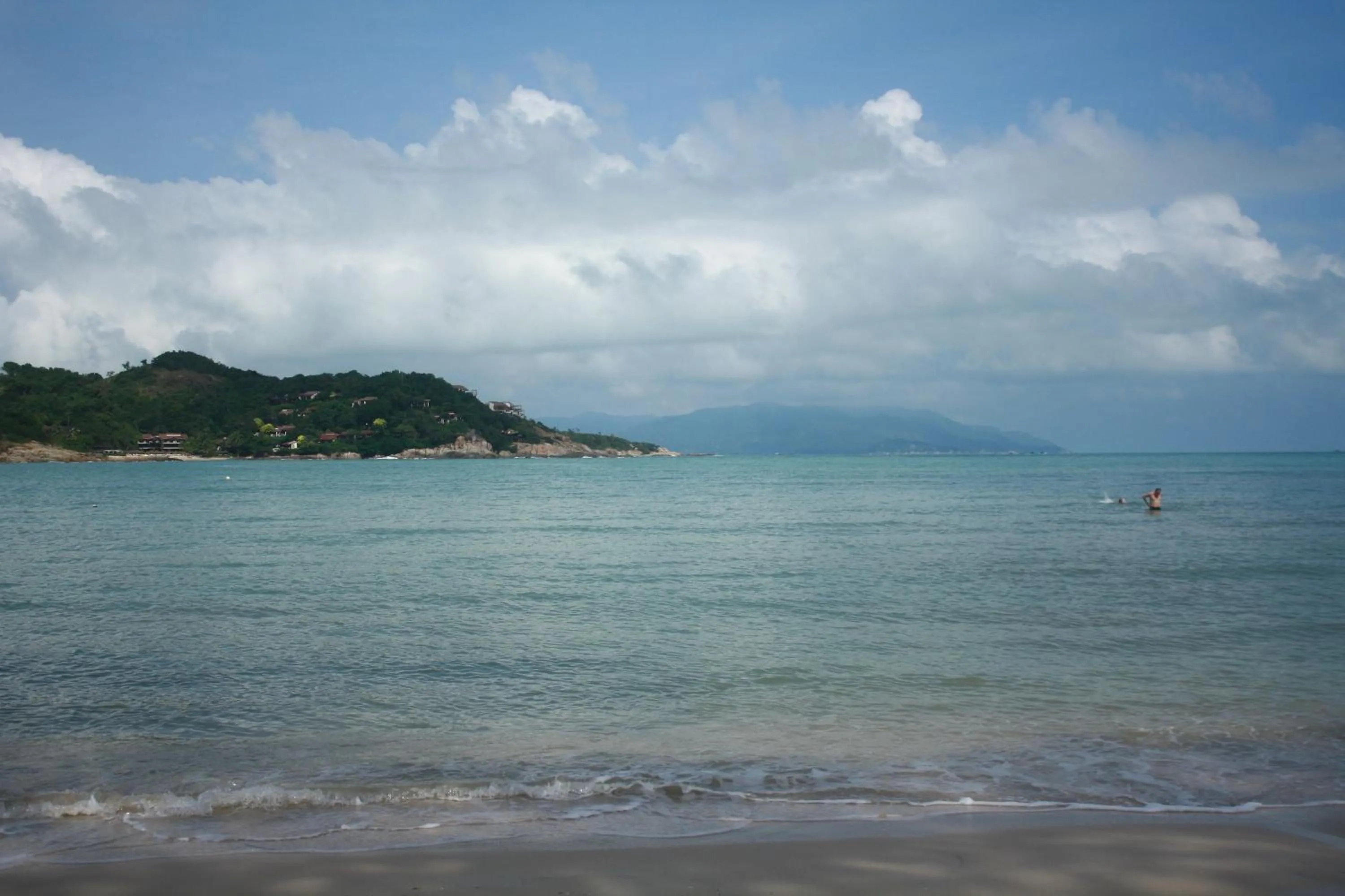 Samui Honey Backpacker Bungalow