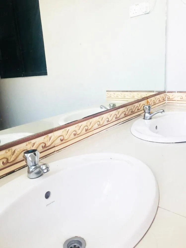 Bathroom in Step-in Lodge