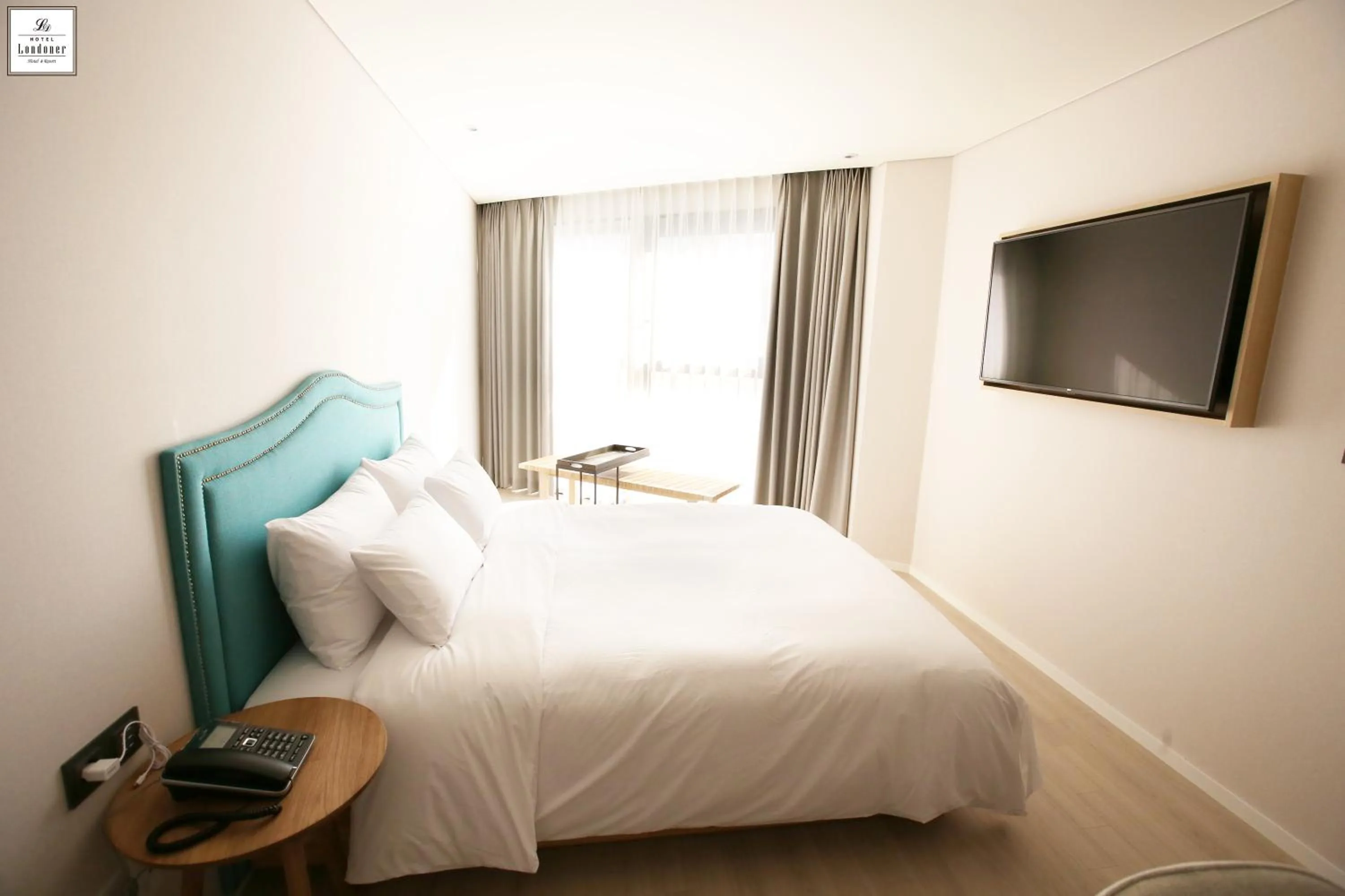 Bed in Londoner Hotel Gwangan