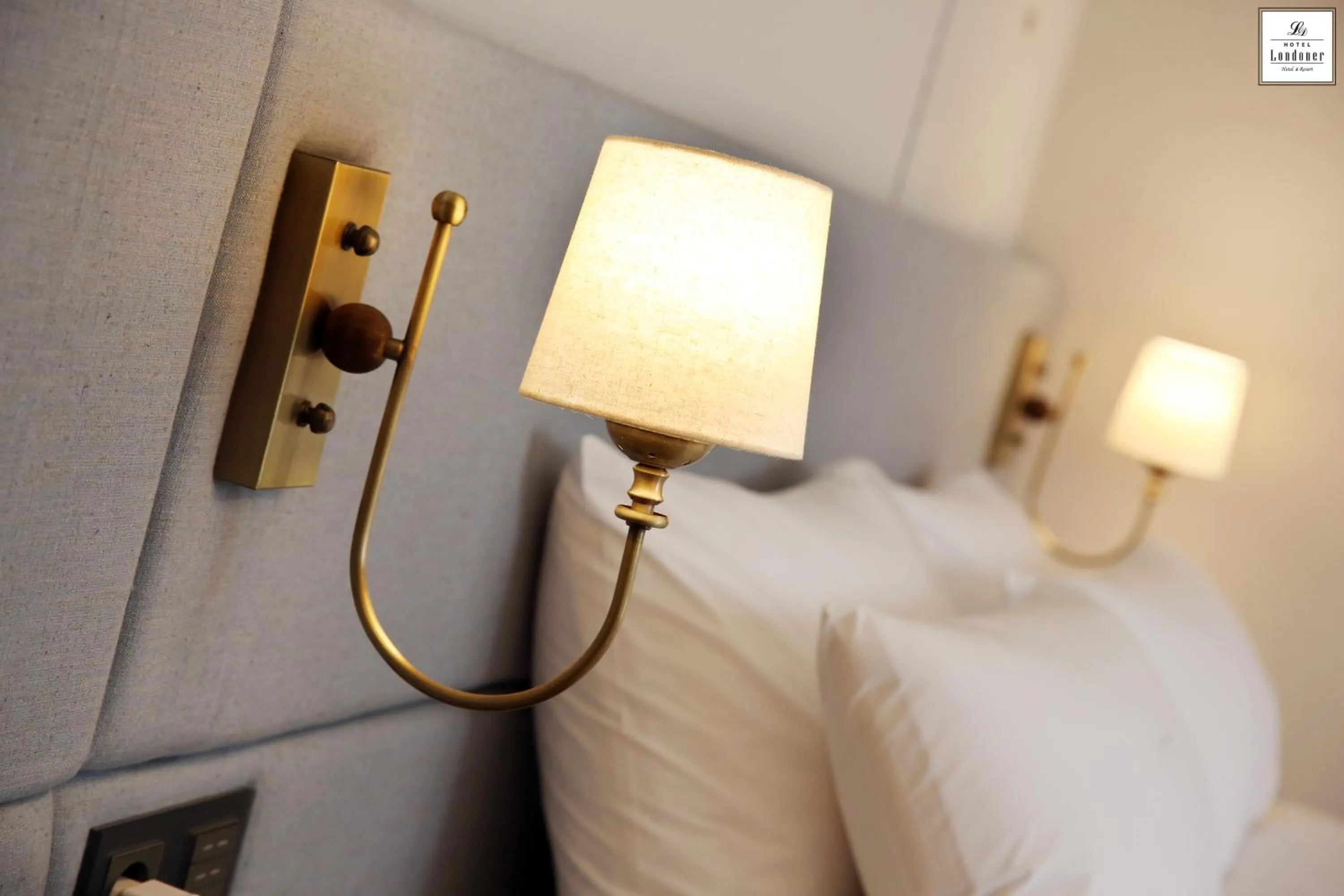 Bed in Londoner Hotel Gwangan