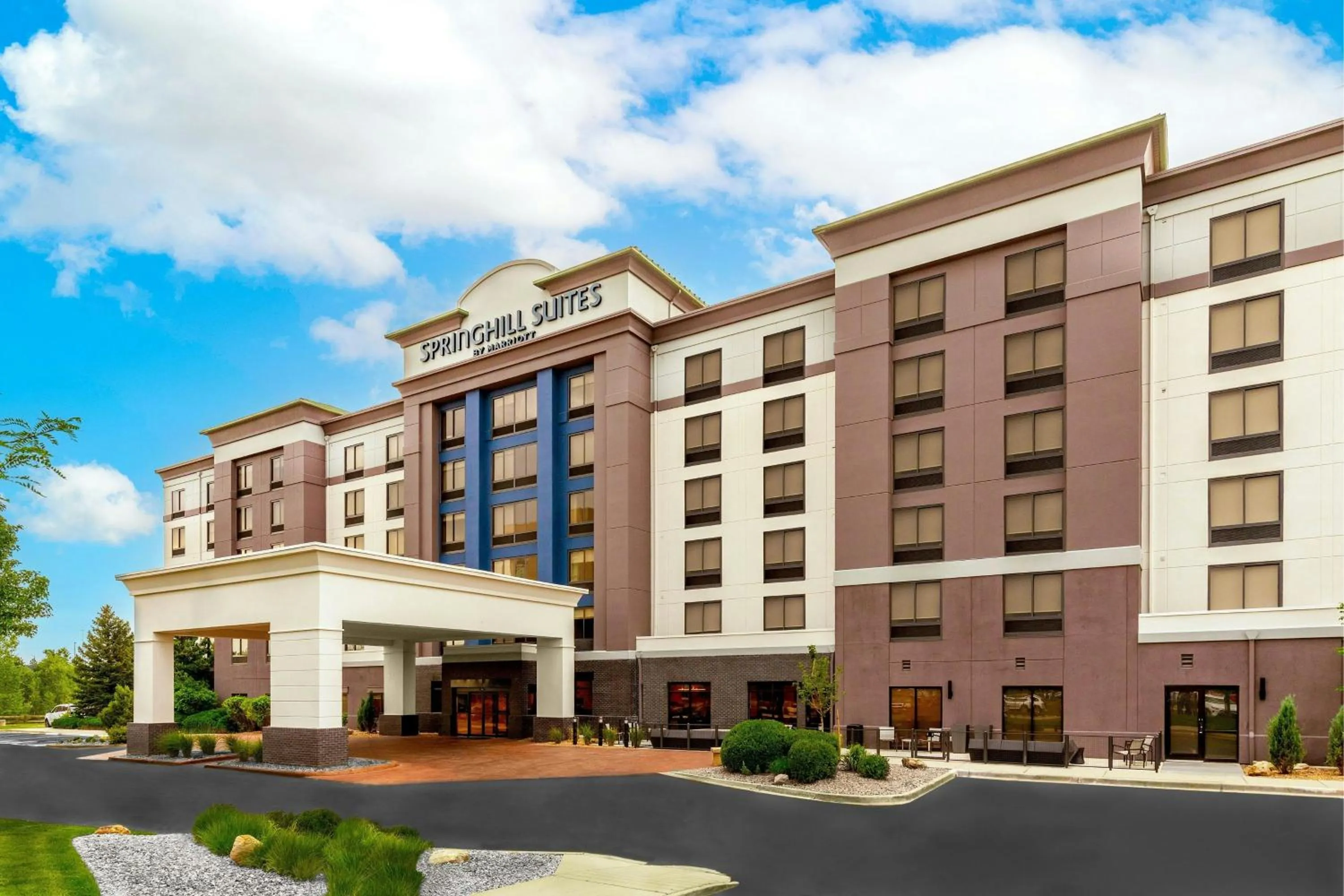 Property building in SpringHill Suites Denver North / Westminster