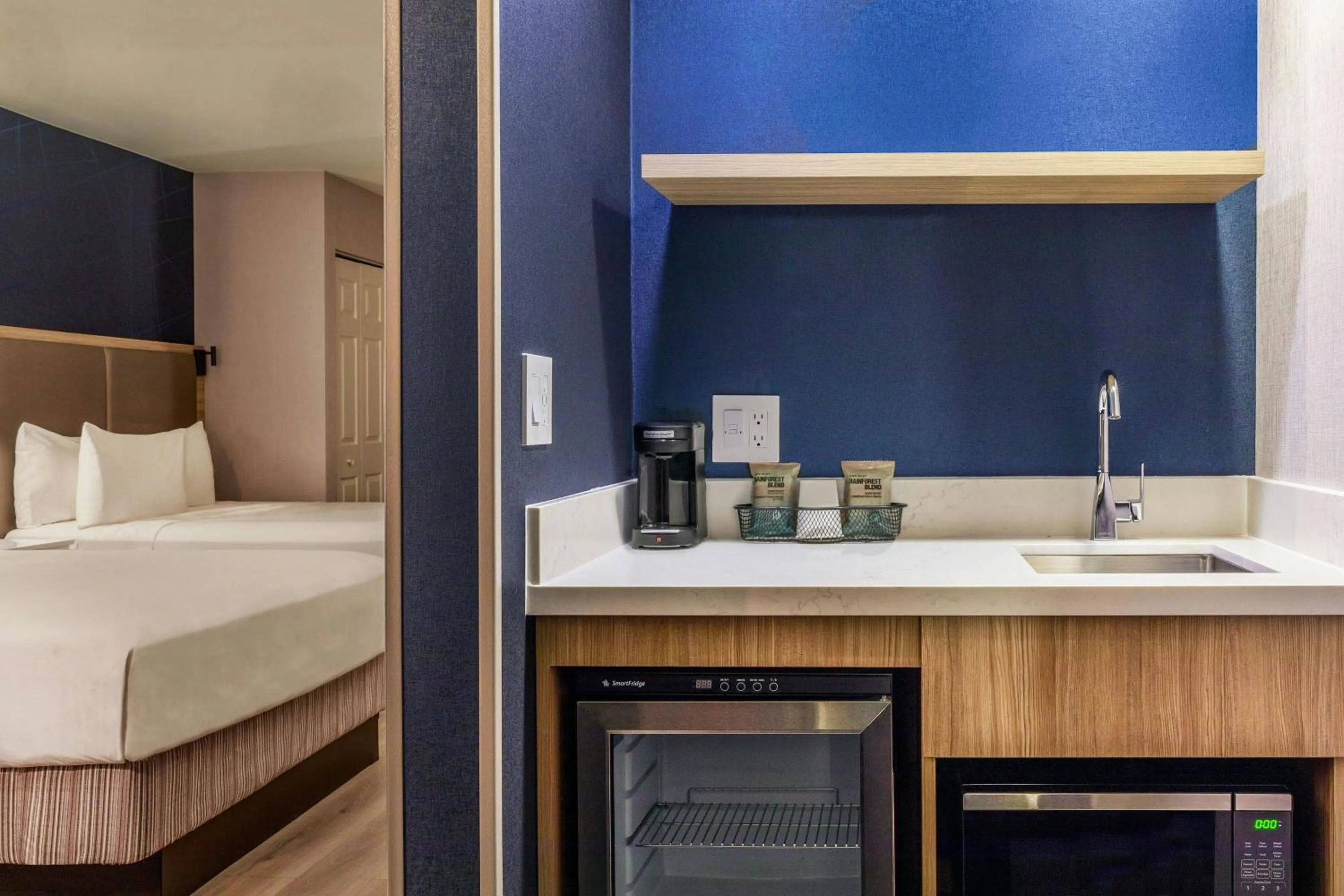 Photo of the whole room, Bed in SpringHill Suites Denver North / Westminster