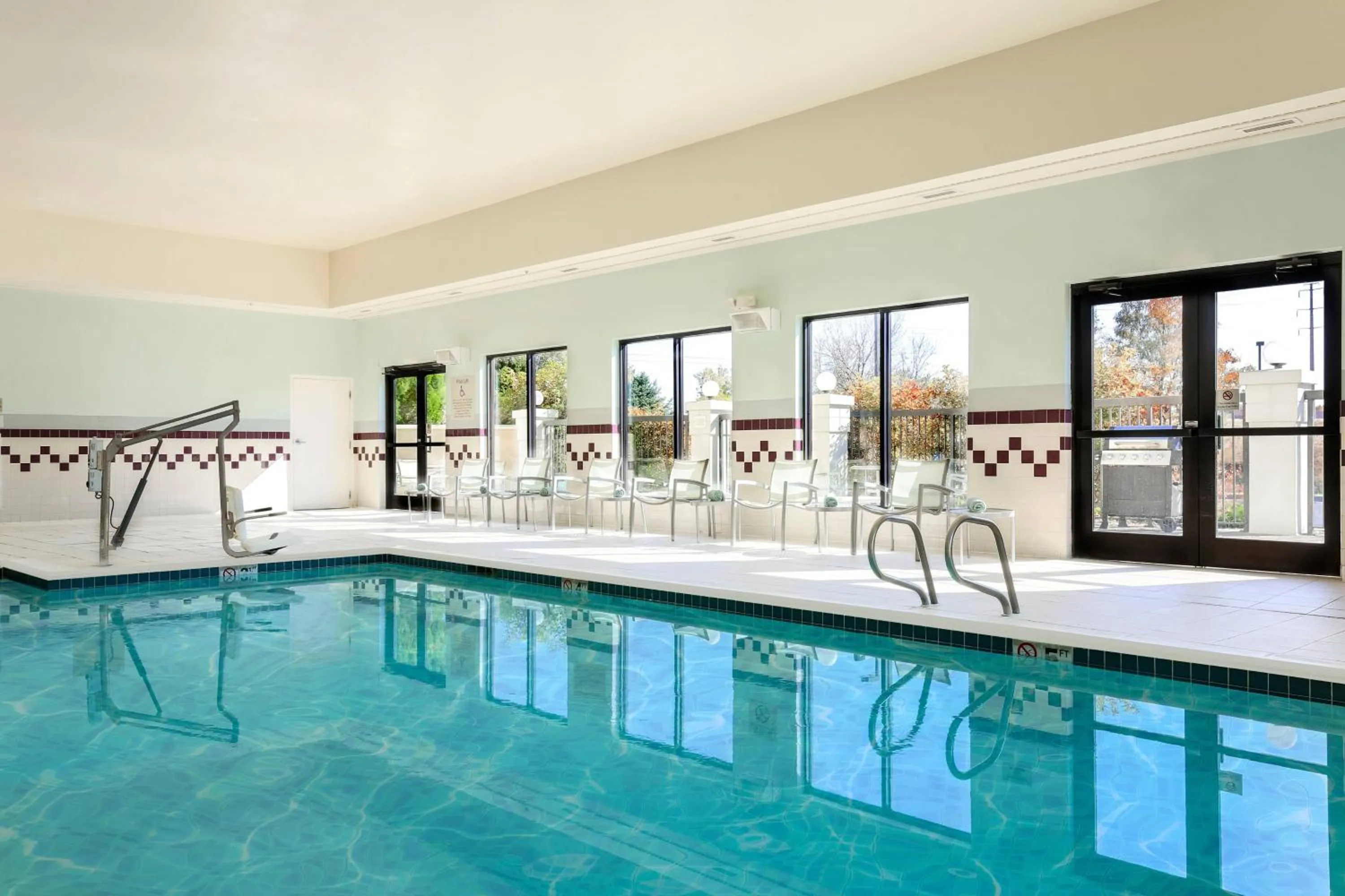 Swimming pool in SpringHill Suites Denver North / Westminster