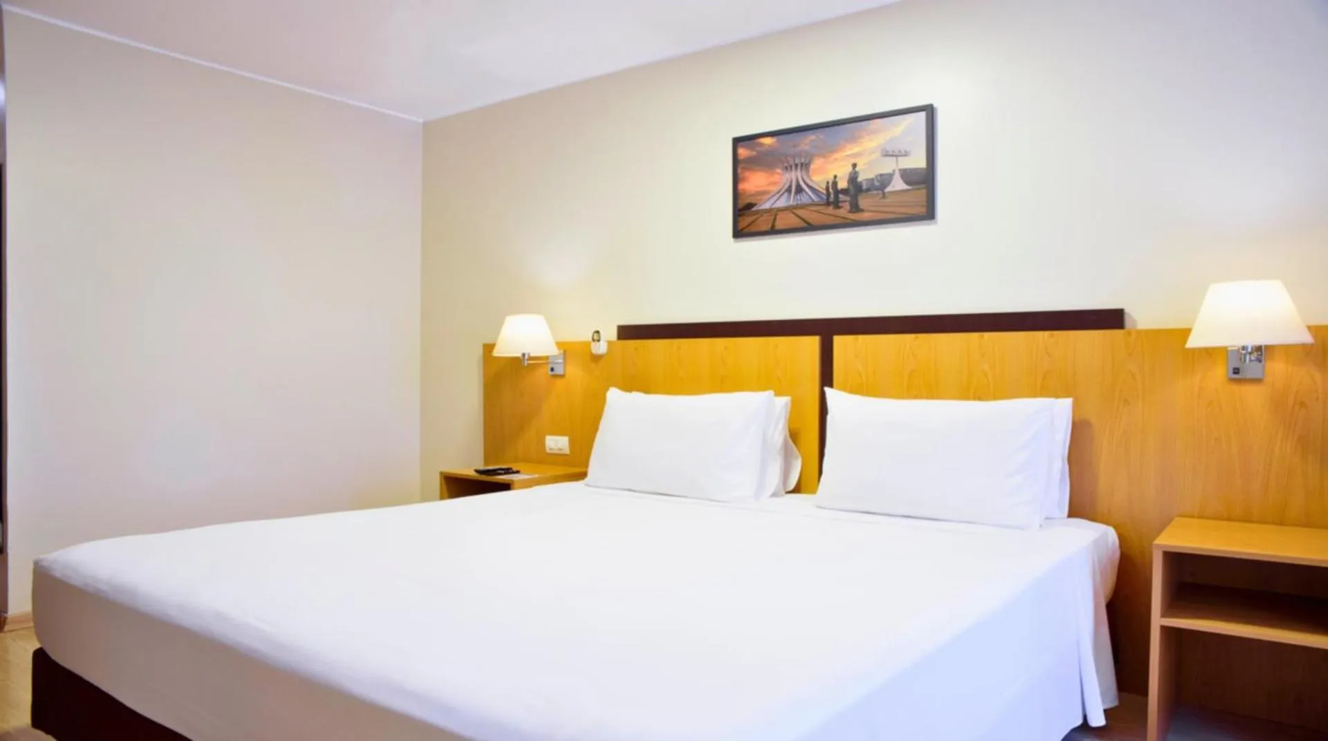 Bed in Comfort Hotel Taguatinga