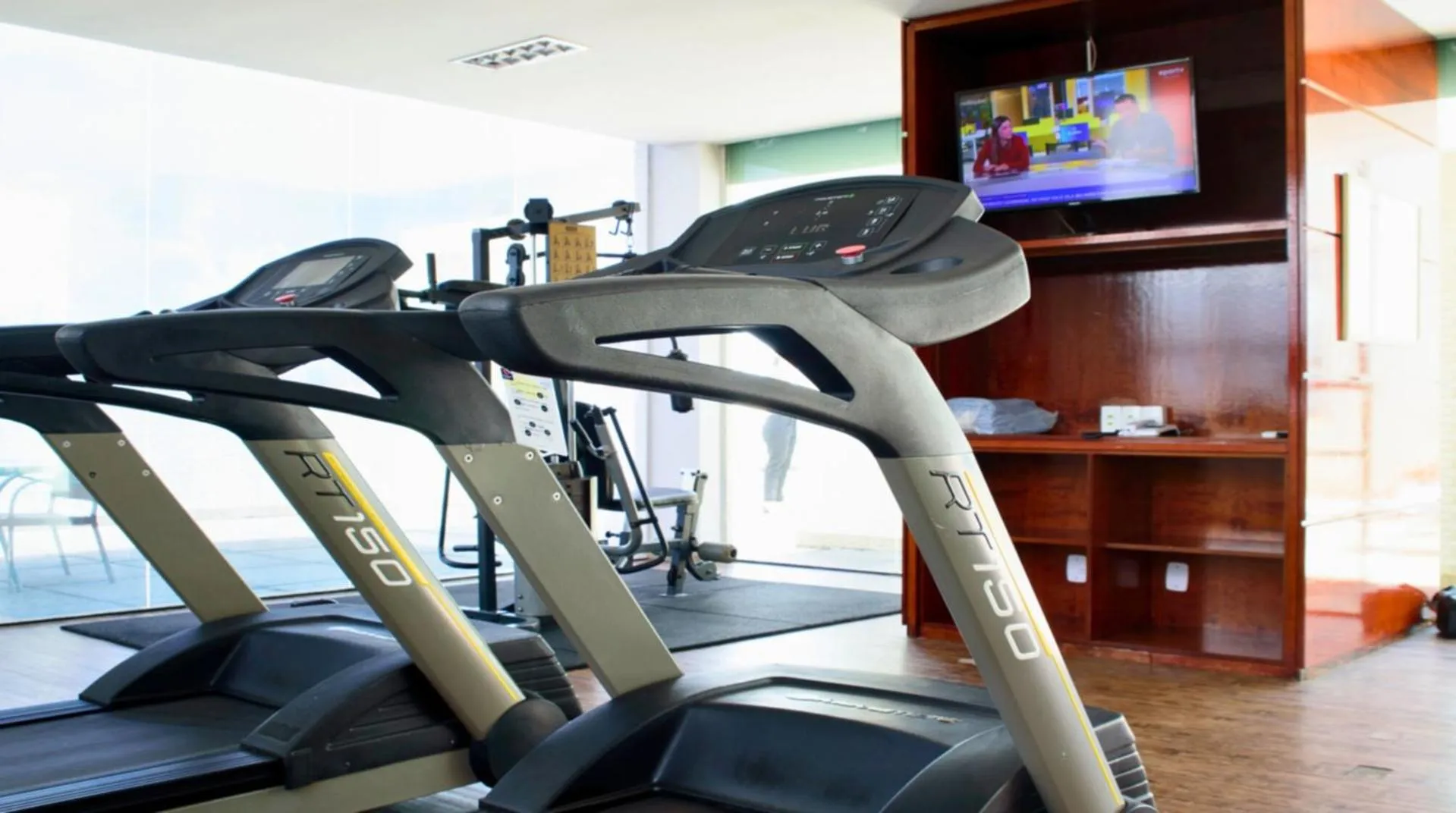 Fitness centre/facilities in Comfort Hotel Taguatinga