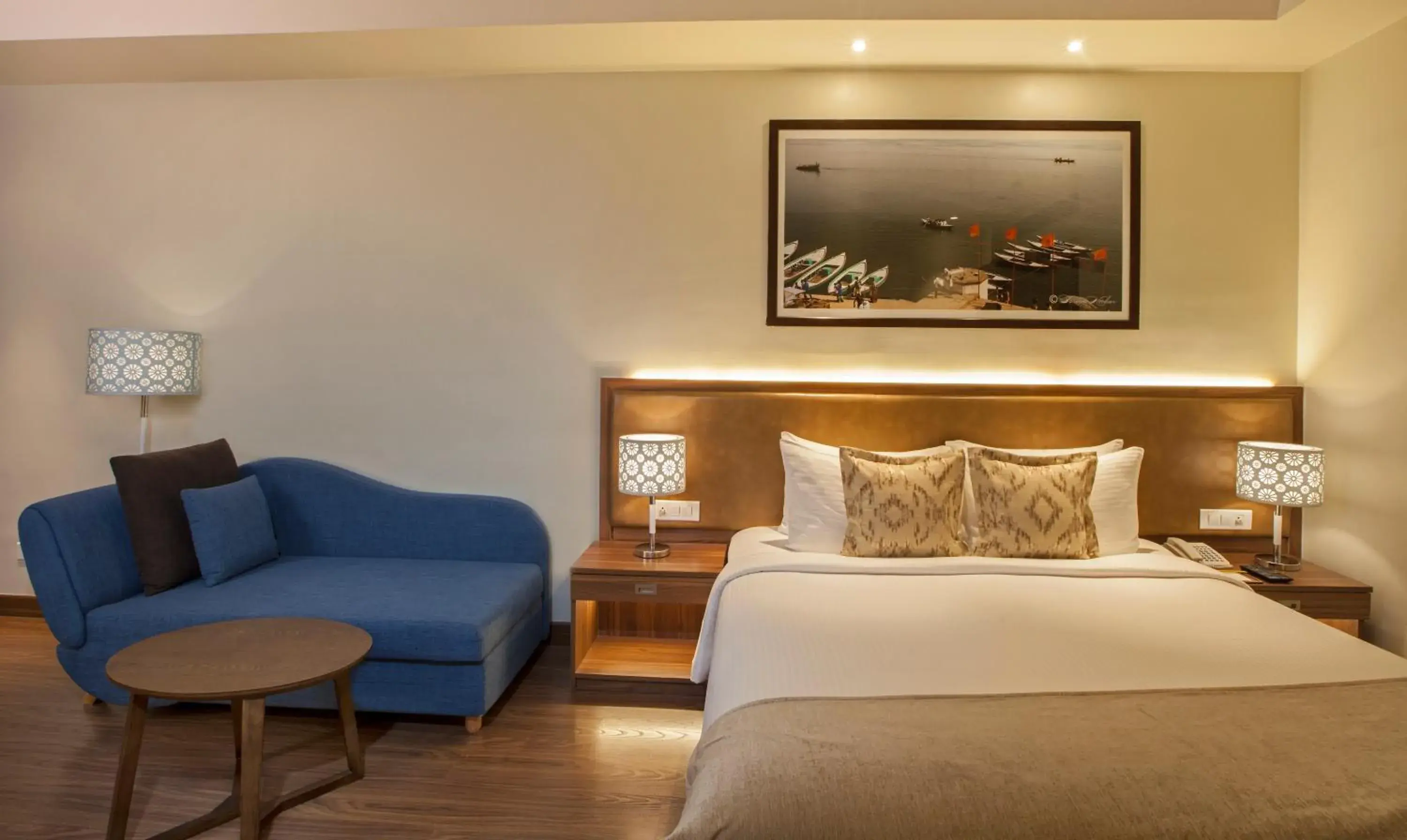Bedroom, Bed in Lemon Tree Premier, Patna Bedroom, Bed in Lemon Tree Premier, Patna
