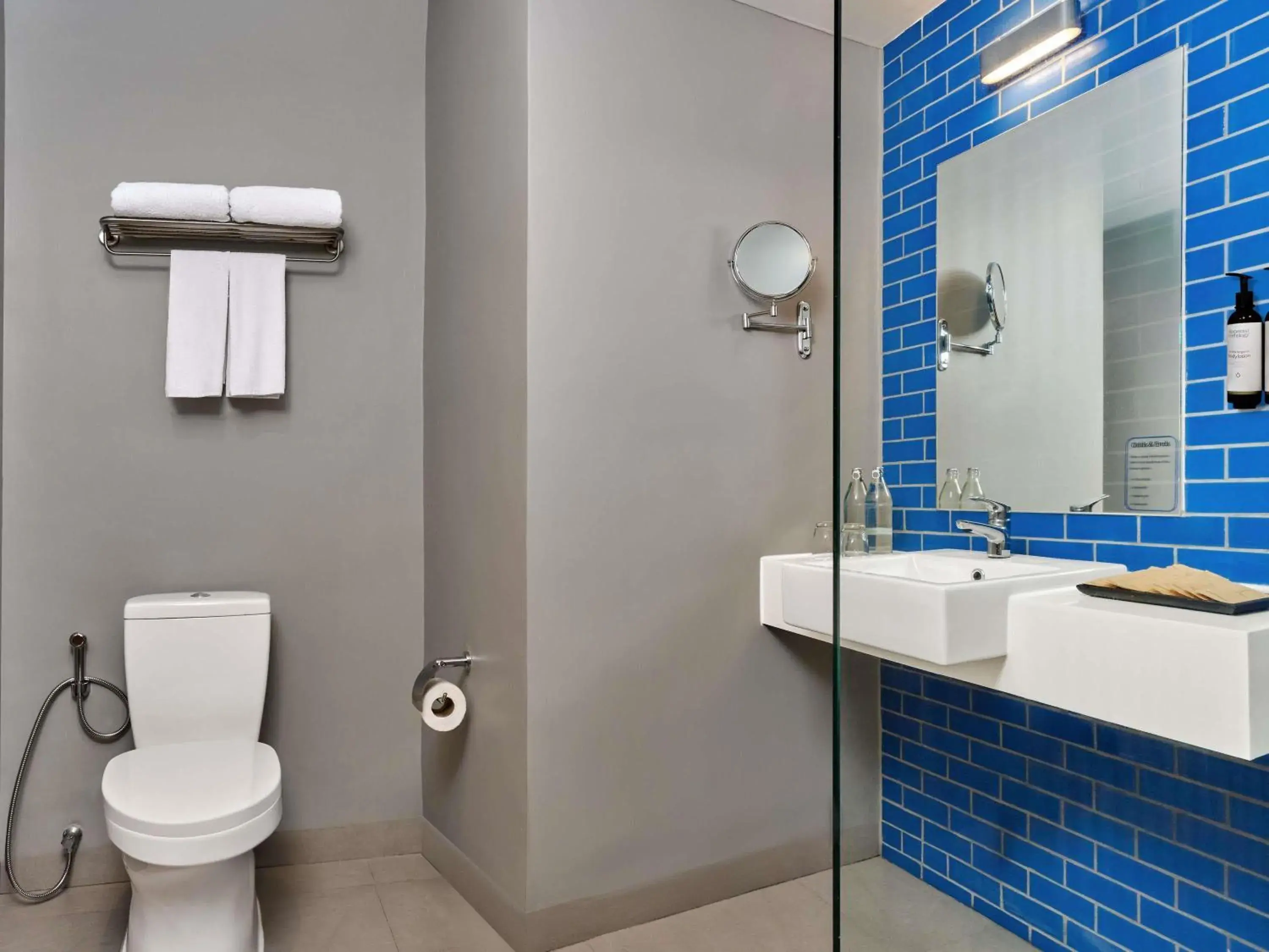 Bedroom in Mercure Phuket Patong Journeyhub Bedroom in Mercure Phuket Patong Journeyhub