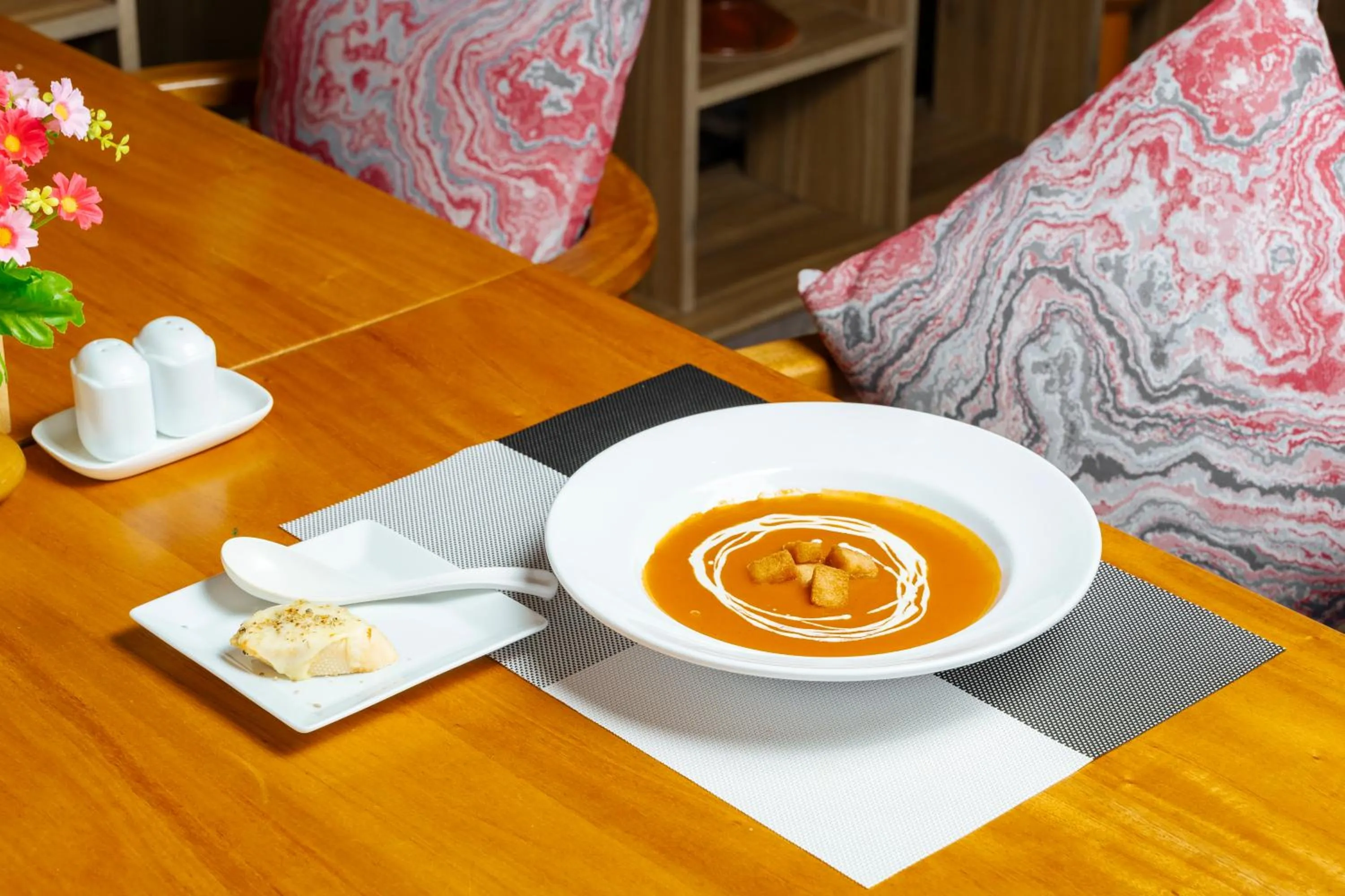 Food in Mercure Phuket Patong Journeyhub