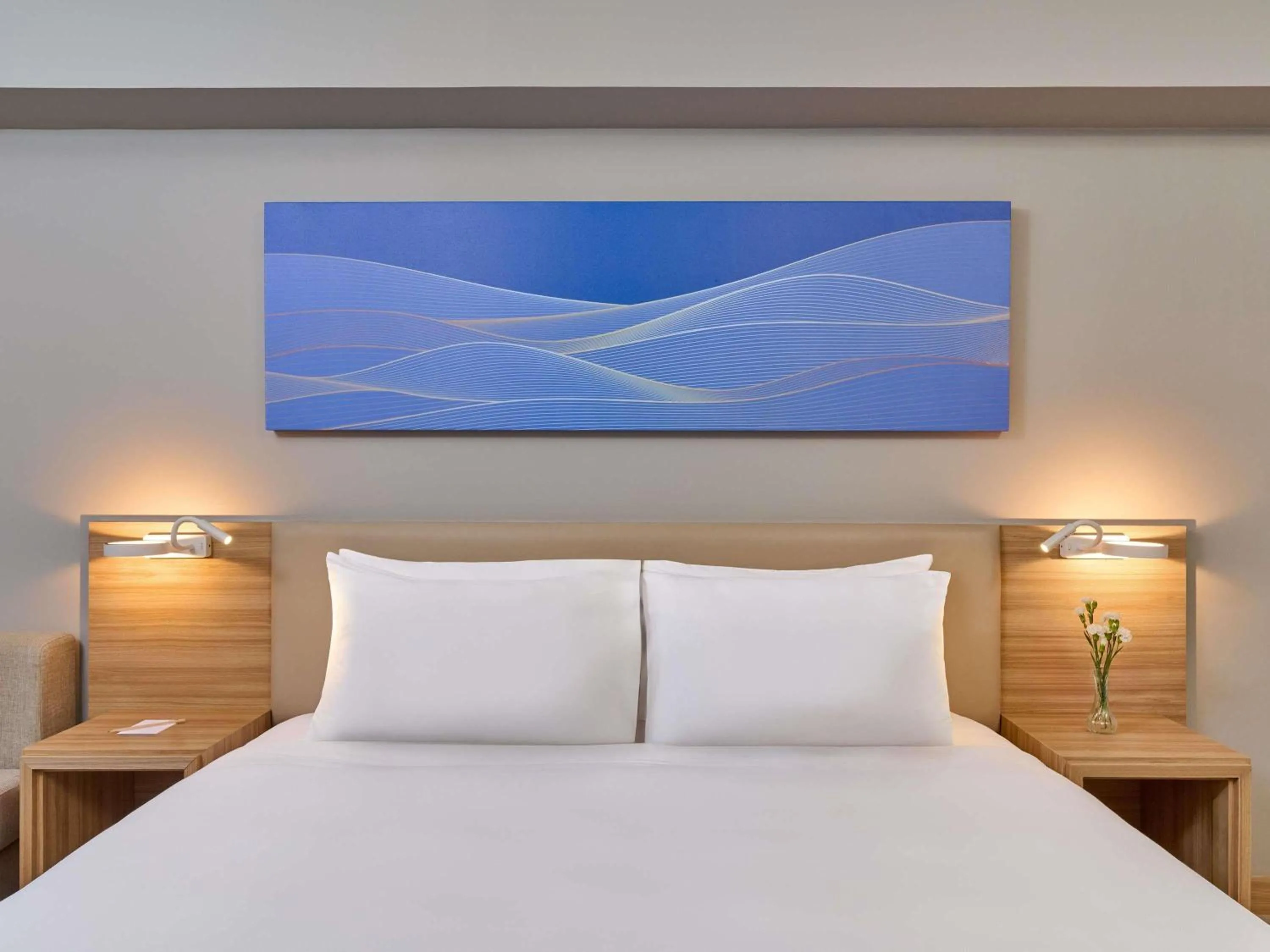 Classic Room with One Double Bed in Mercure Phuket Patong Journeyhub