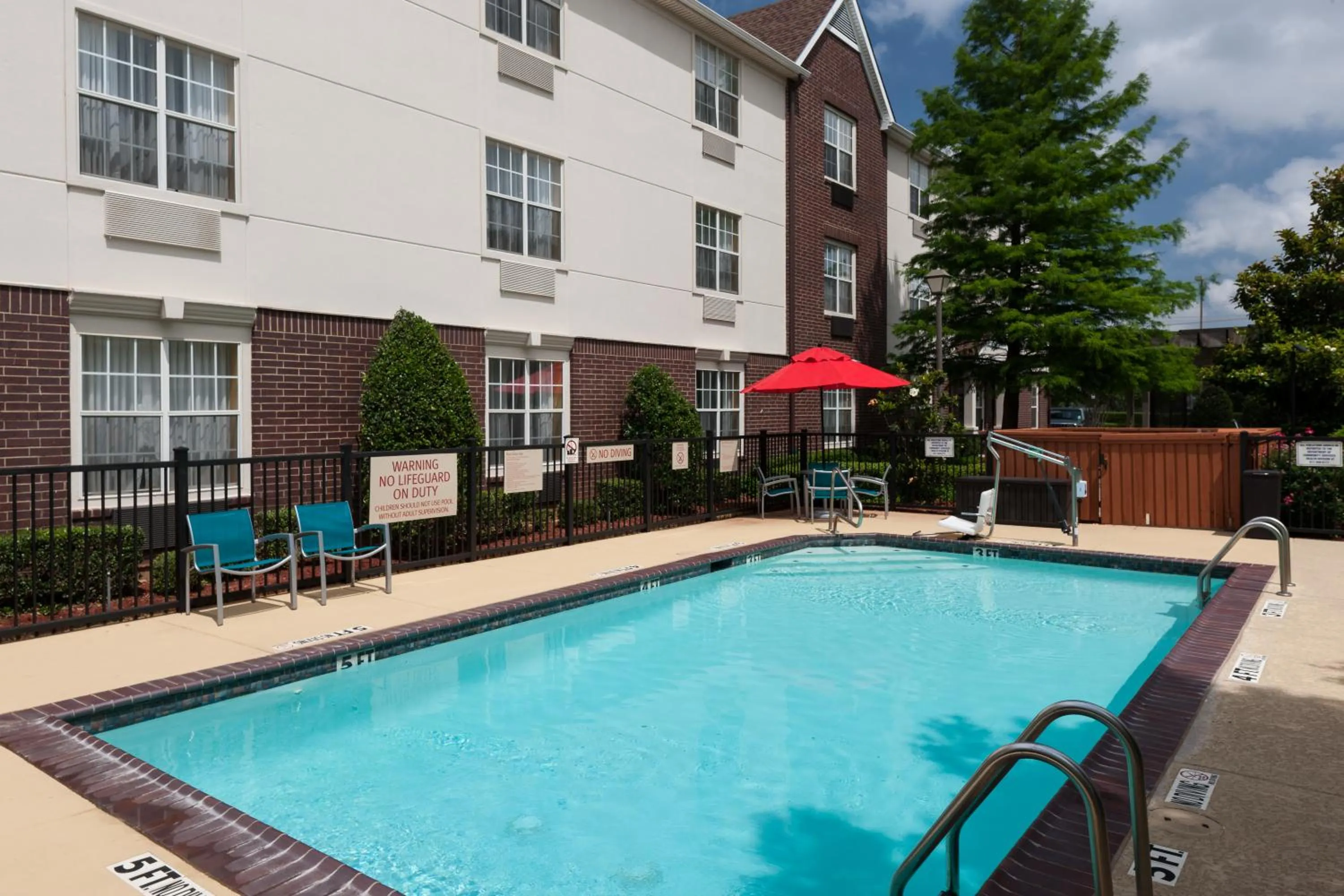 Swimming pool in TownePlace Suites Dallas Arlington North