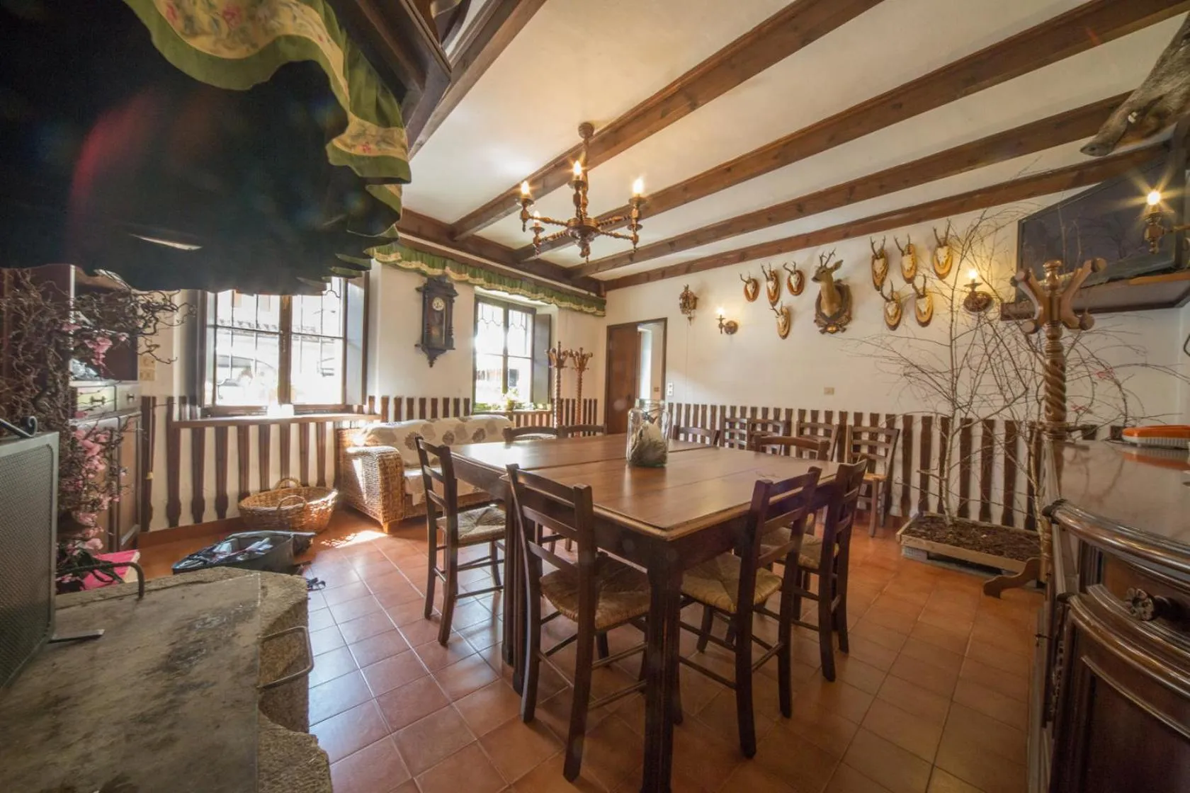 Restaurant/places to eat in Al Bottegon