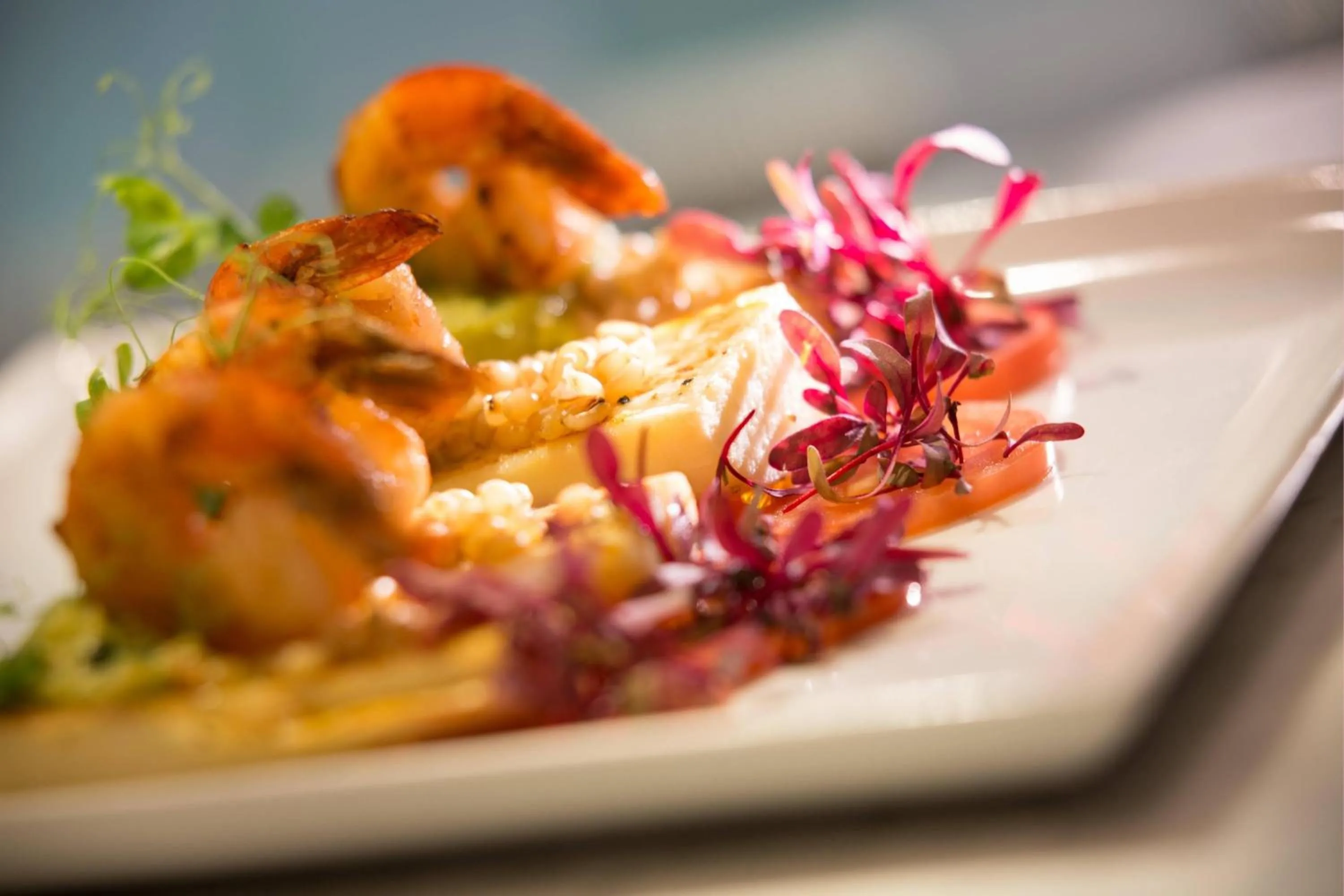 Restaurant/places to eat in Renaissance Meadowlands Hotel