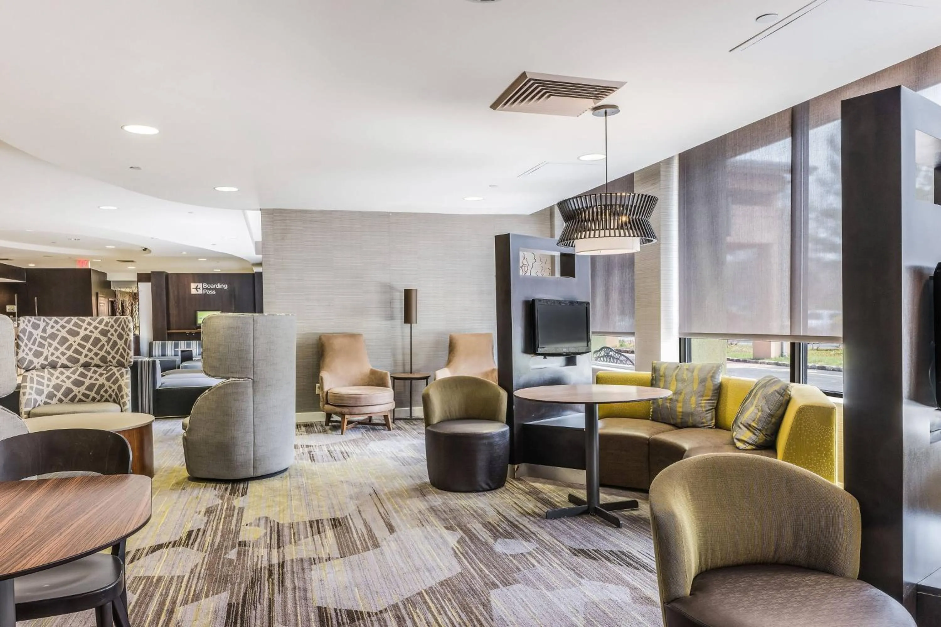 Lobby or reception in Courtyard Rockaway-Mount Arlington