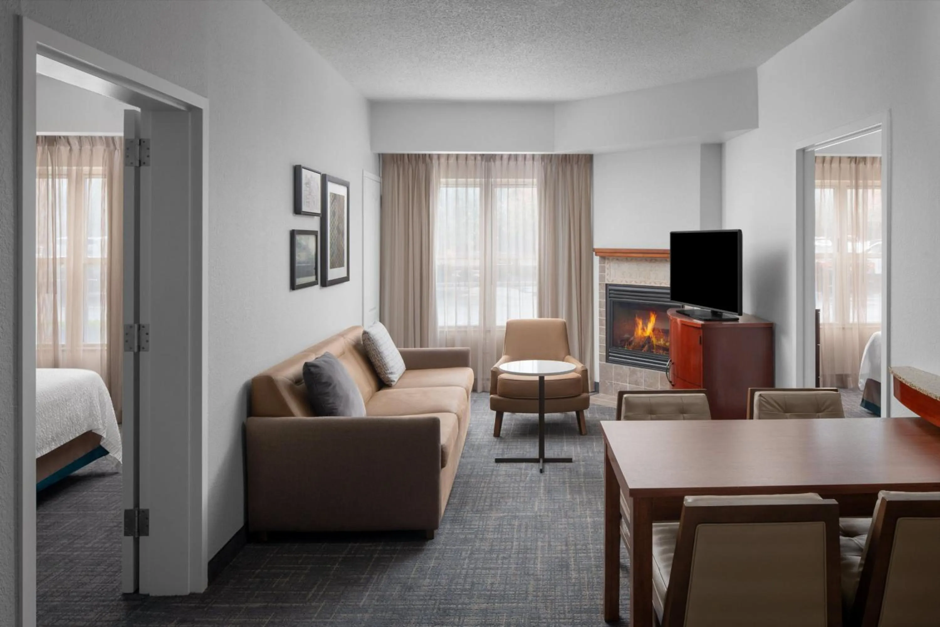 Photo of the whole room in Residence Inn East Rutherford Meadowlands