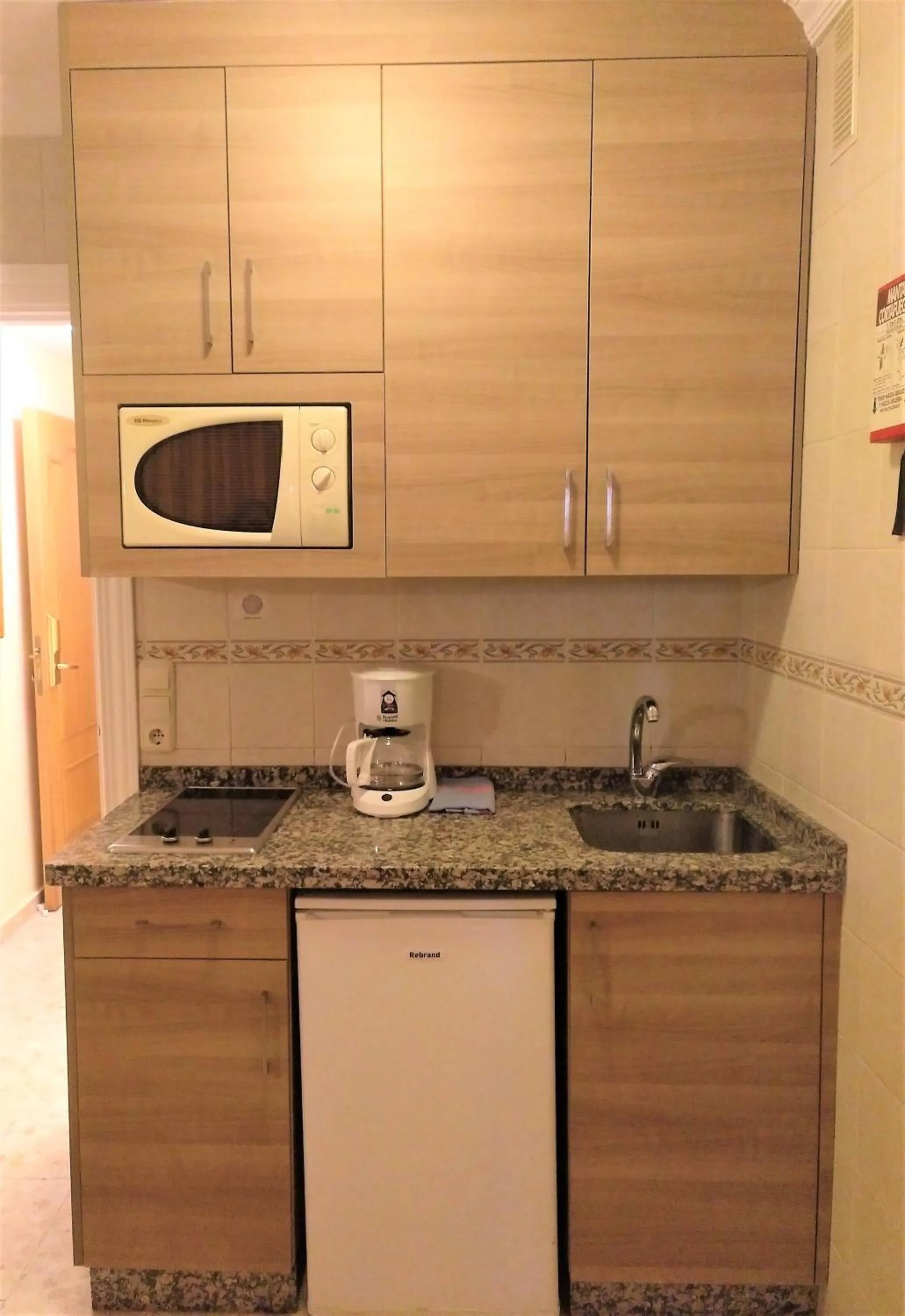 Kitchen or kitchenette in Apartamentos Stella Maris - Marcari SL