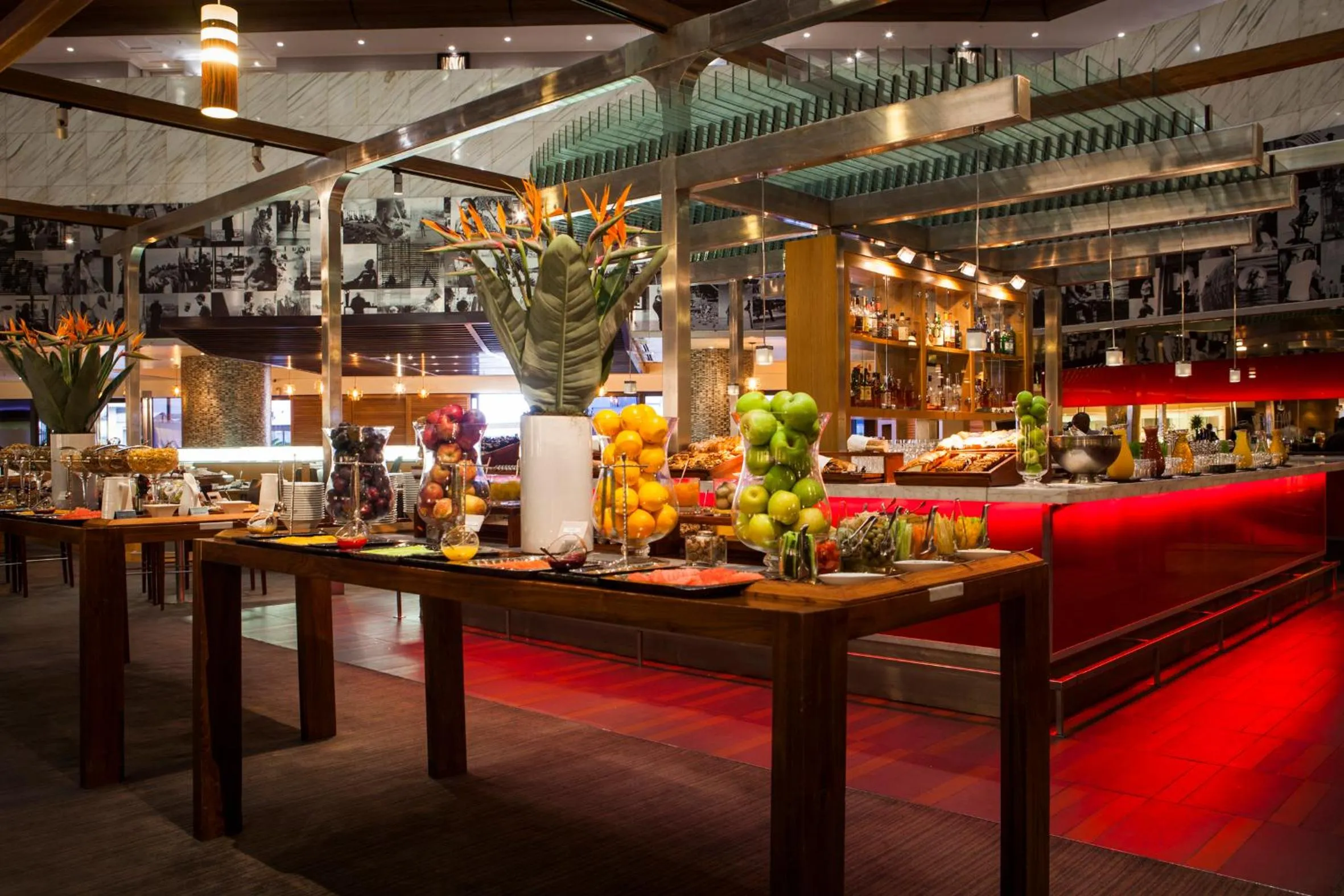 Breakfast in Sandton Sun and Towers