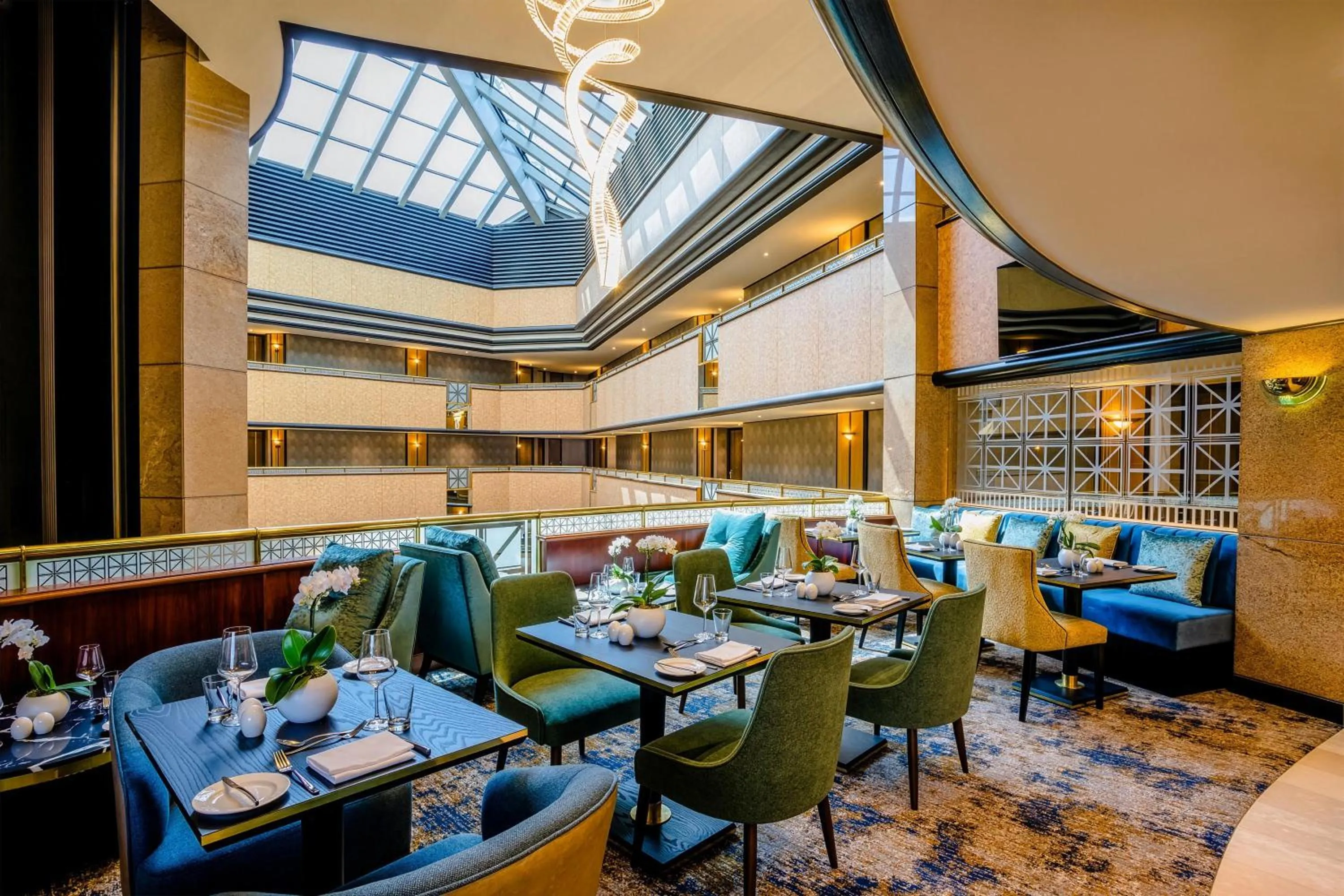 Lounge or bar in Sandton Sun and Towers