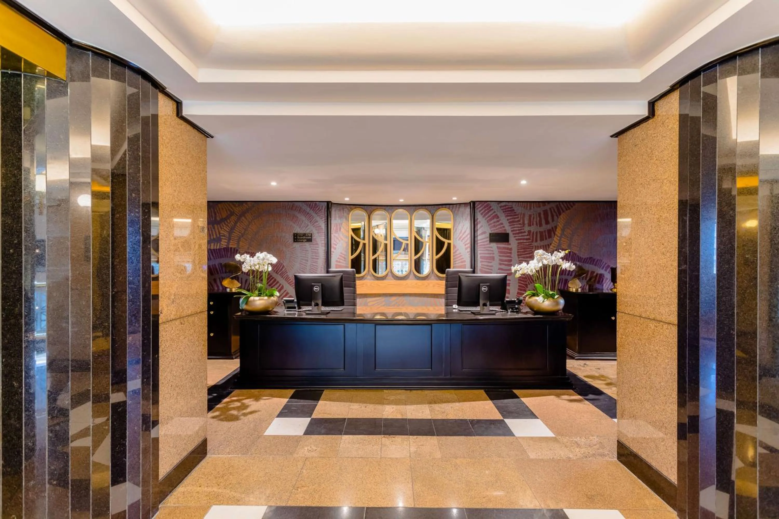 Lobby or reception in Sandton Sun and Towers