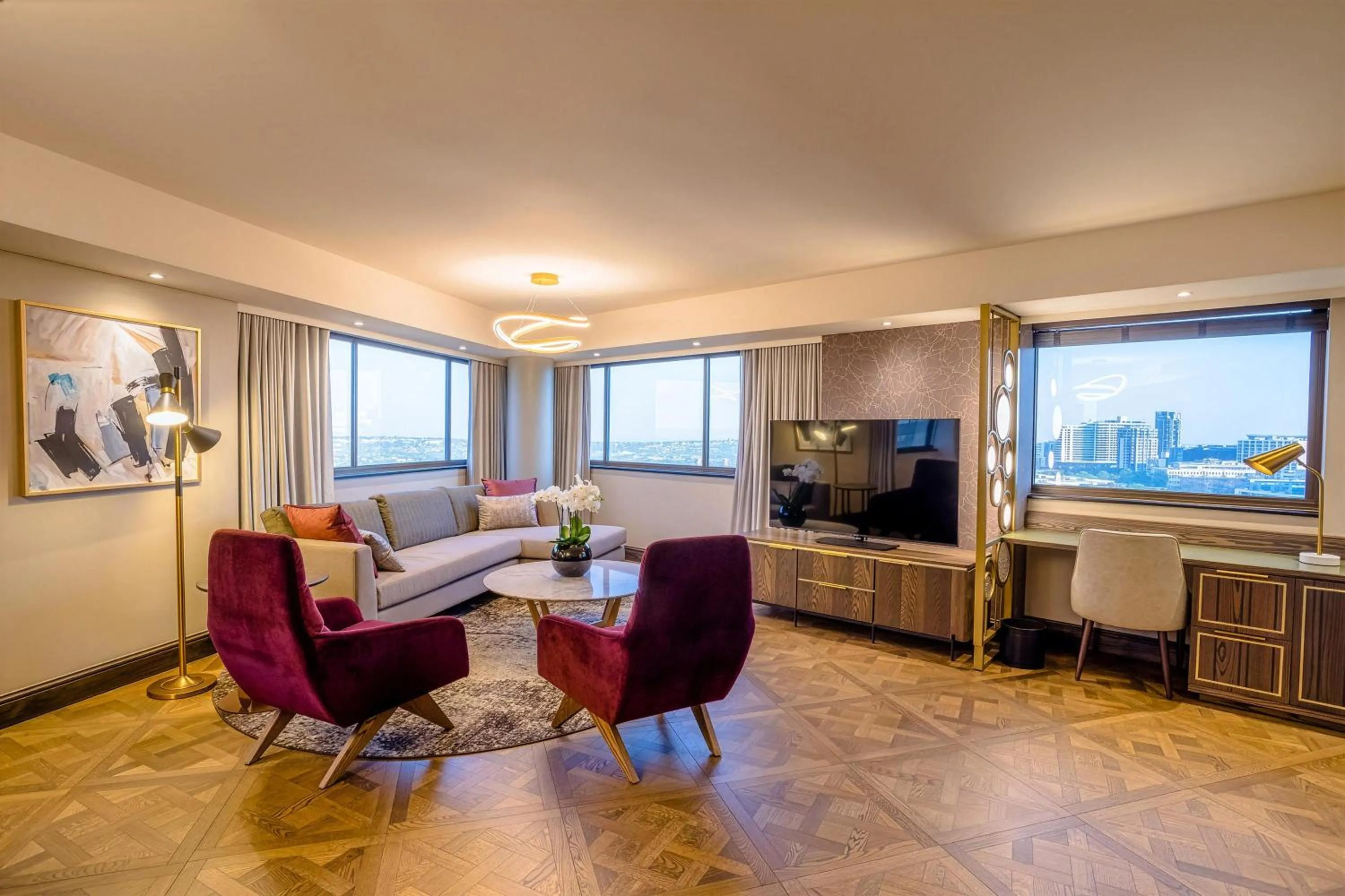 Bedroom in Sandton Sun and Towers