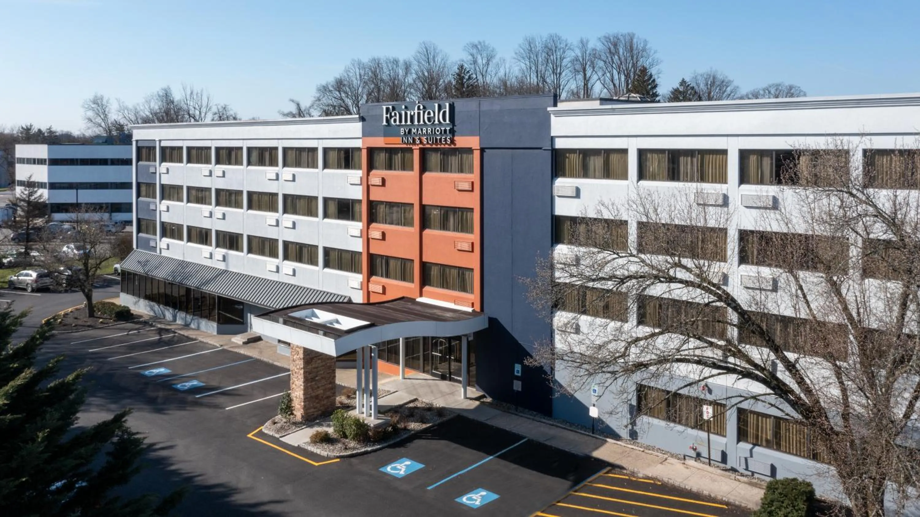Property building in Fairfield Inn & Suites Parsippany