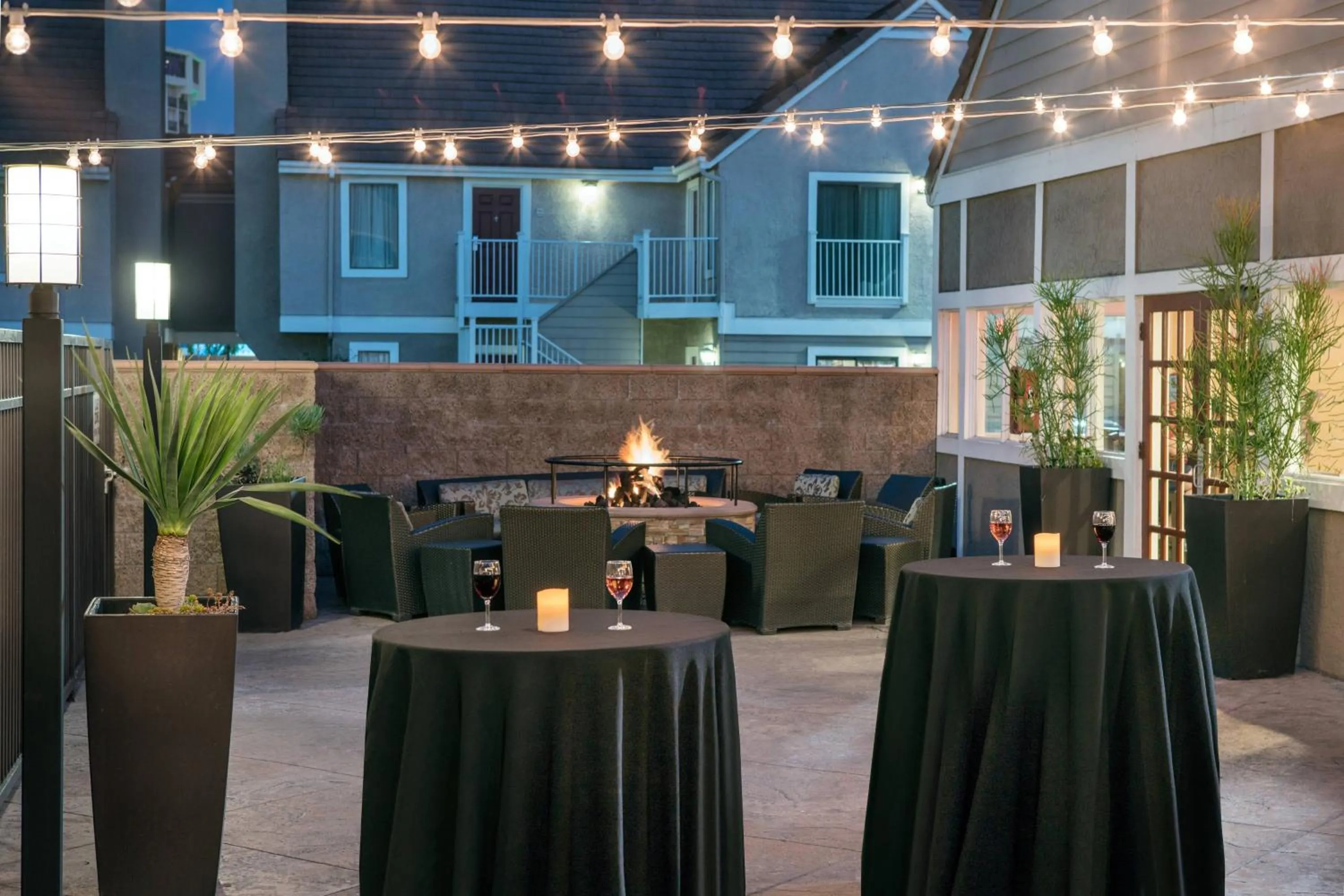 Meeting/conference room in Residence Inn by Marriott Long Beach