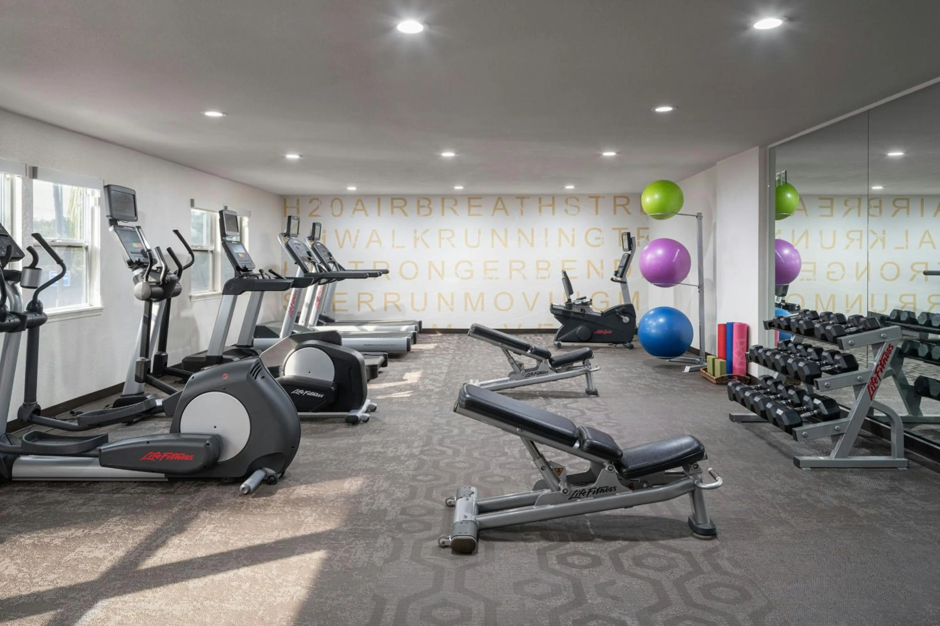 Fitness centre/facilities in Residence Inn by Marriott Long Beach