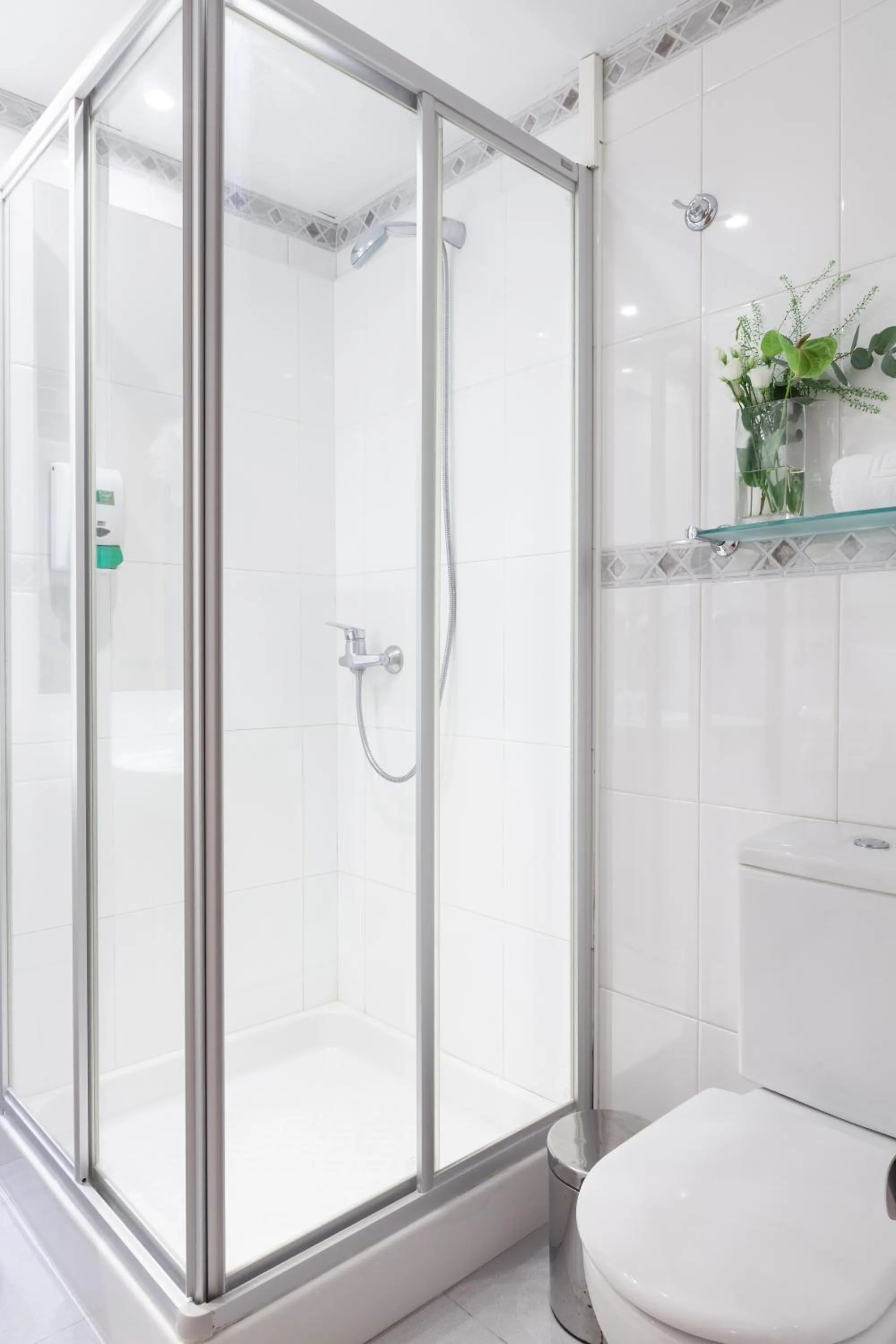 Bathroom in Hotel Monte Ulia