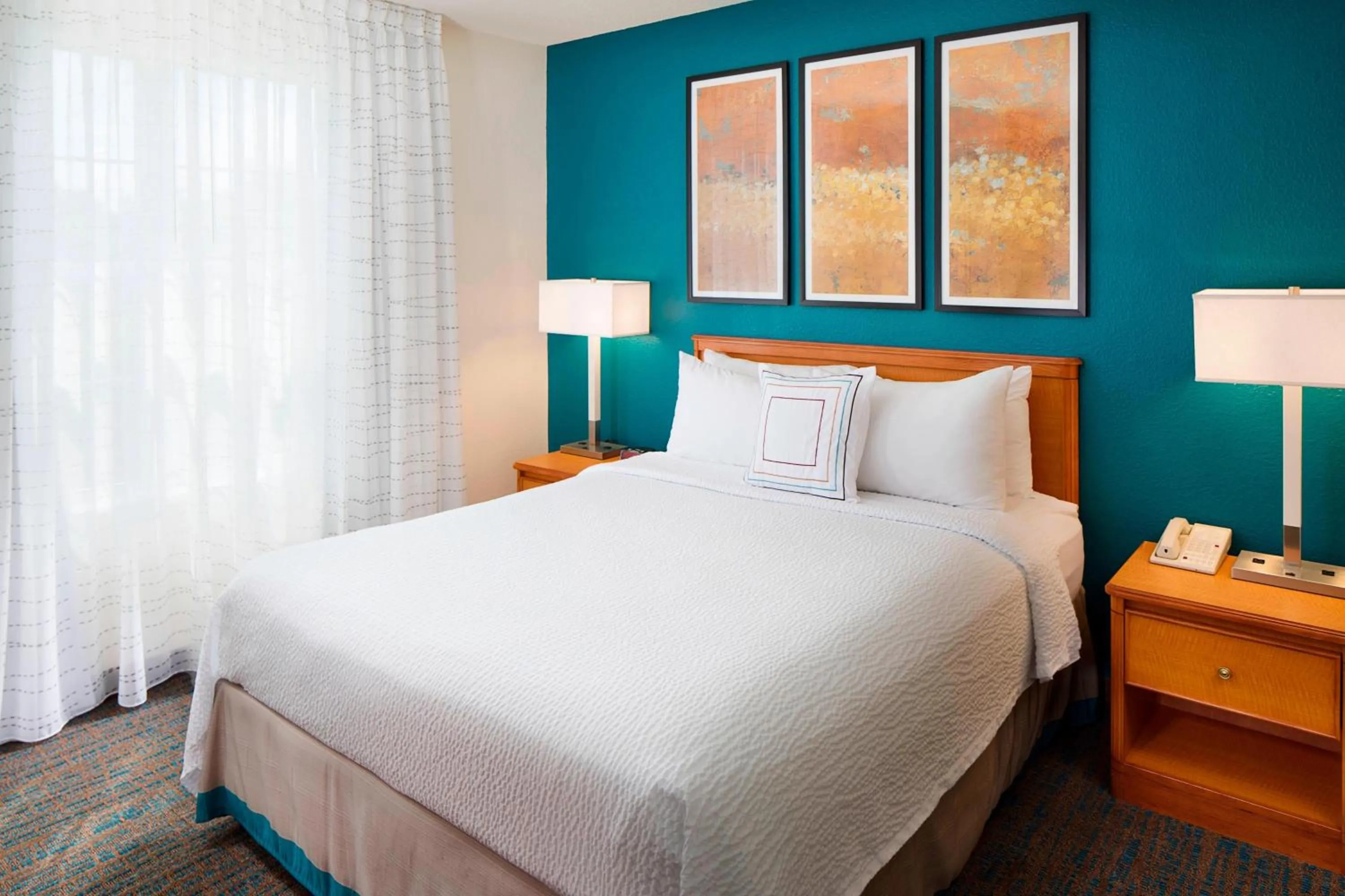 Photo of the whole room, Bed in Residence Inn Saddle River